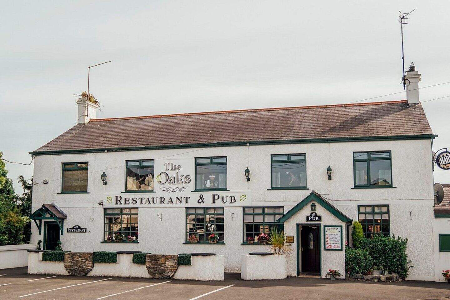 The Oaks Bar & Restaurant Review: A hidden gem in Darragh Cross ...