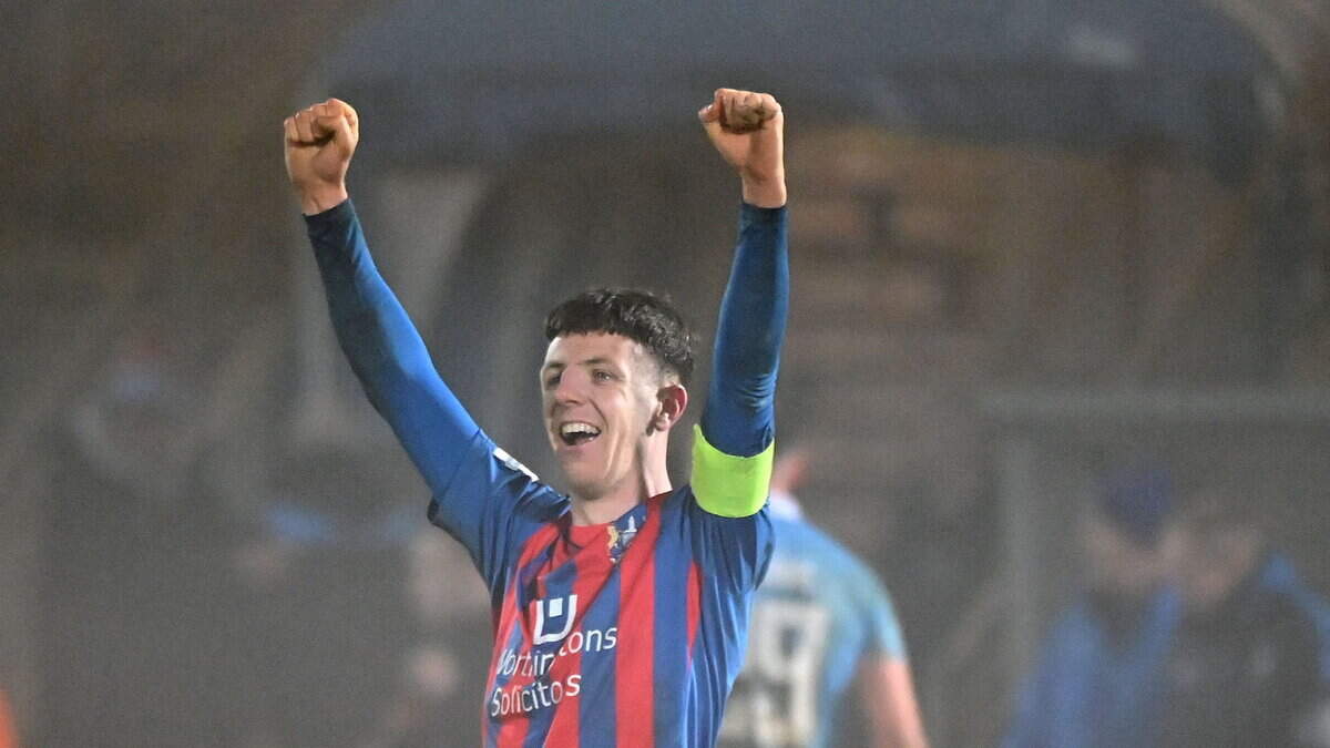 Ards stun Glenavon as Lurgan Blues make dreadful start to life in Championship