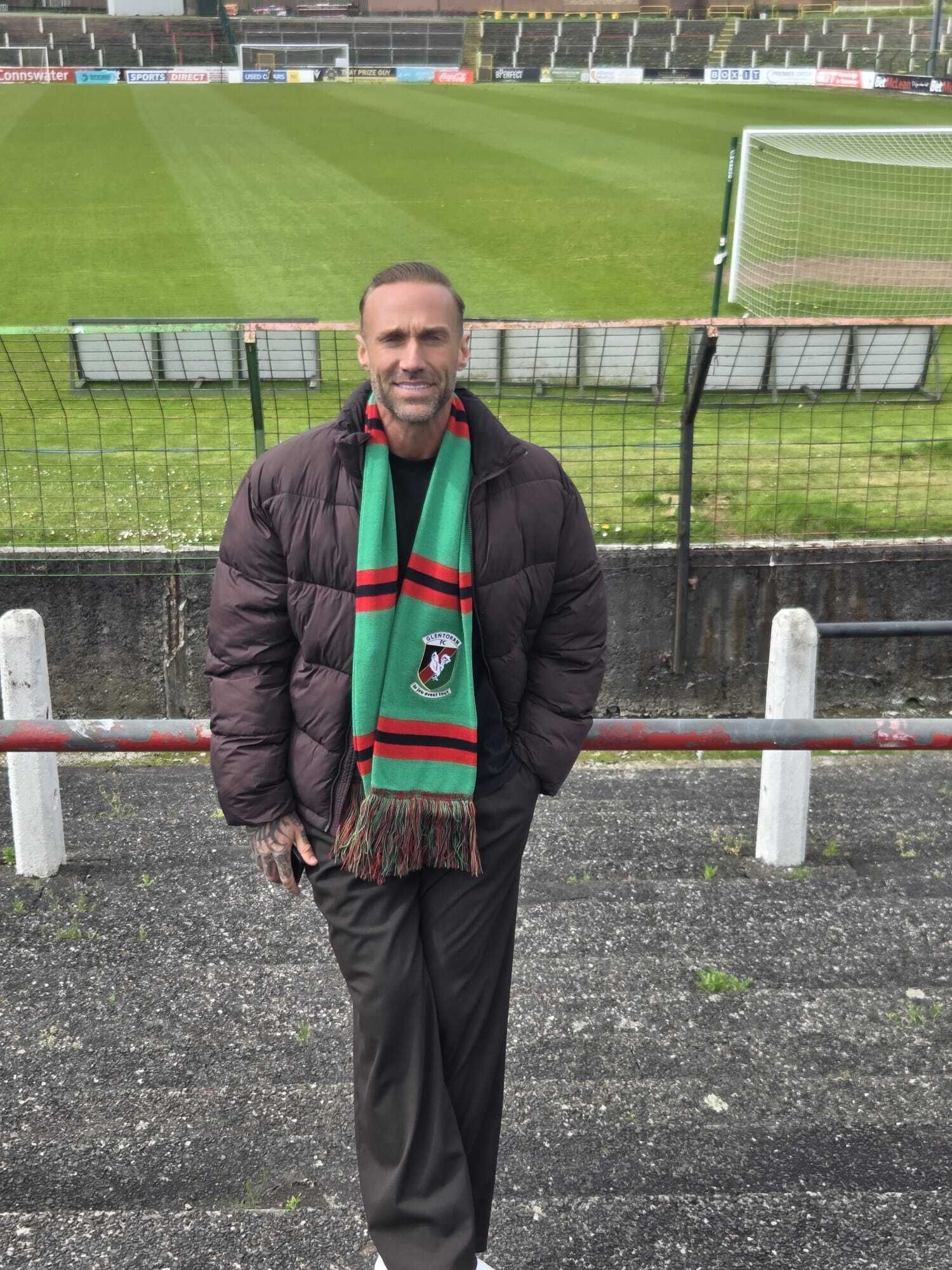 Calum Best makes surprise visit to the Oval to film BBC feature on dad George Best