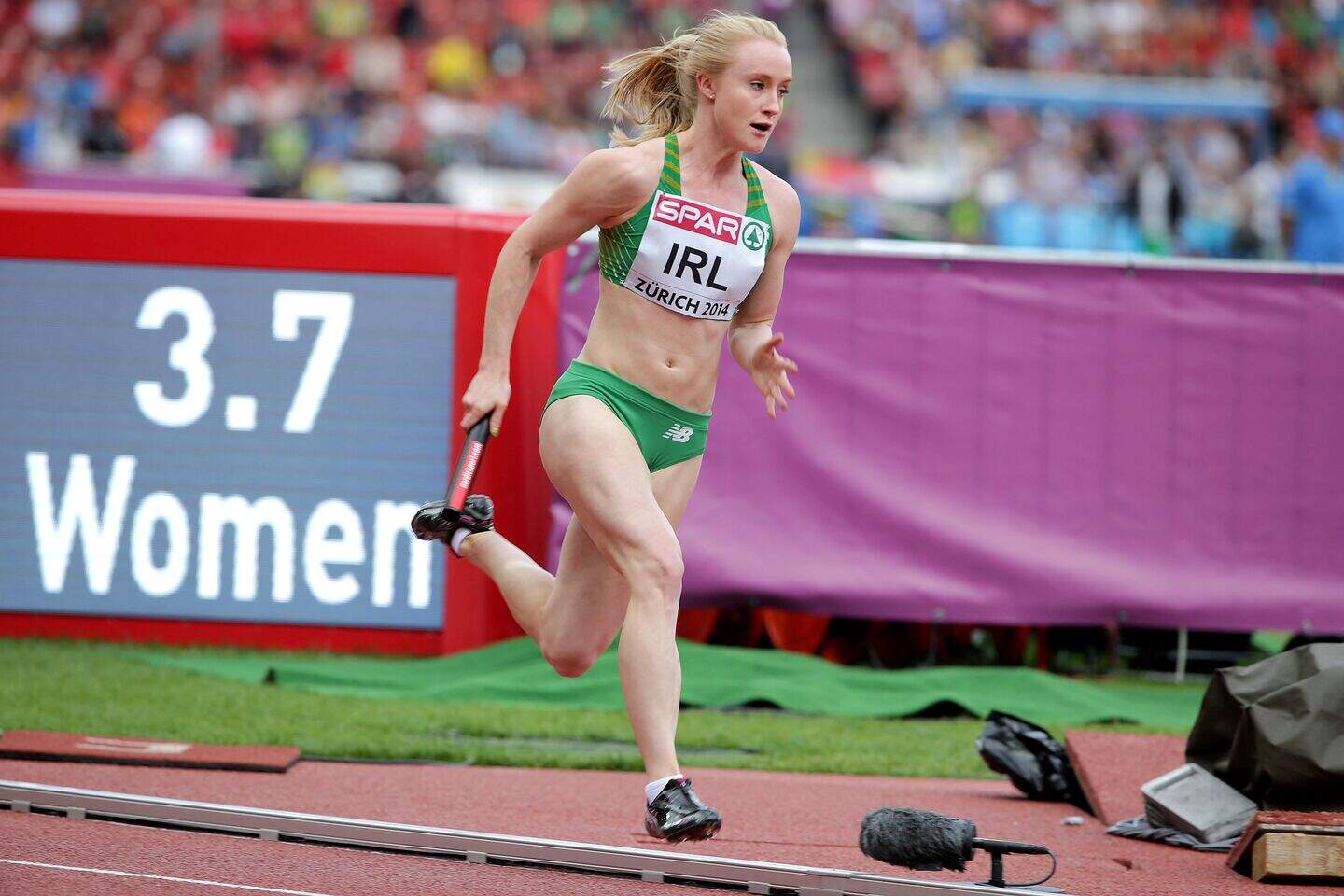 Renowned sprinter Amy Foster on track to inspire next generation of ...