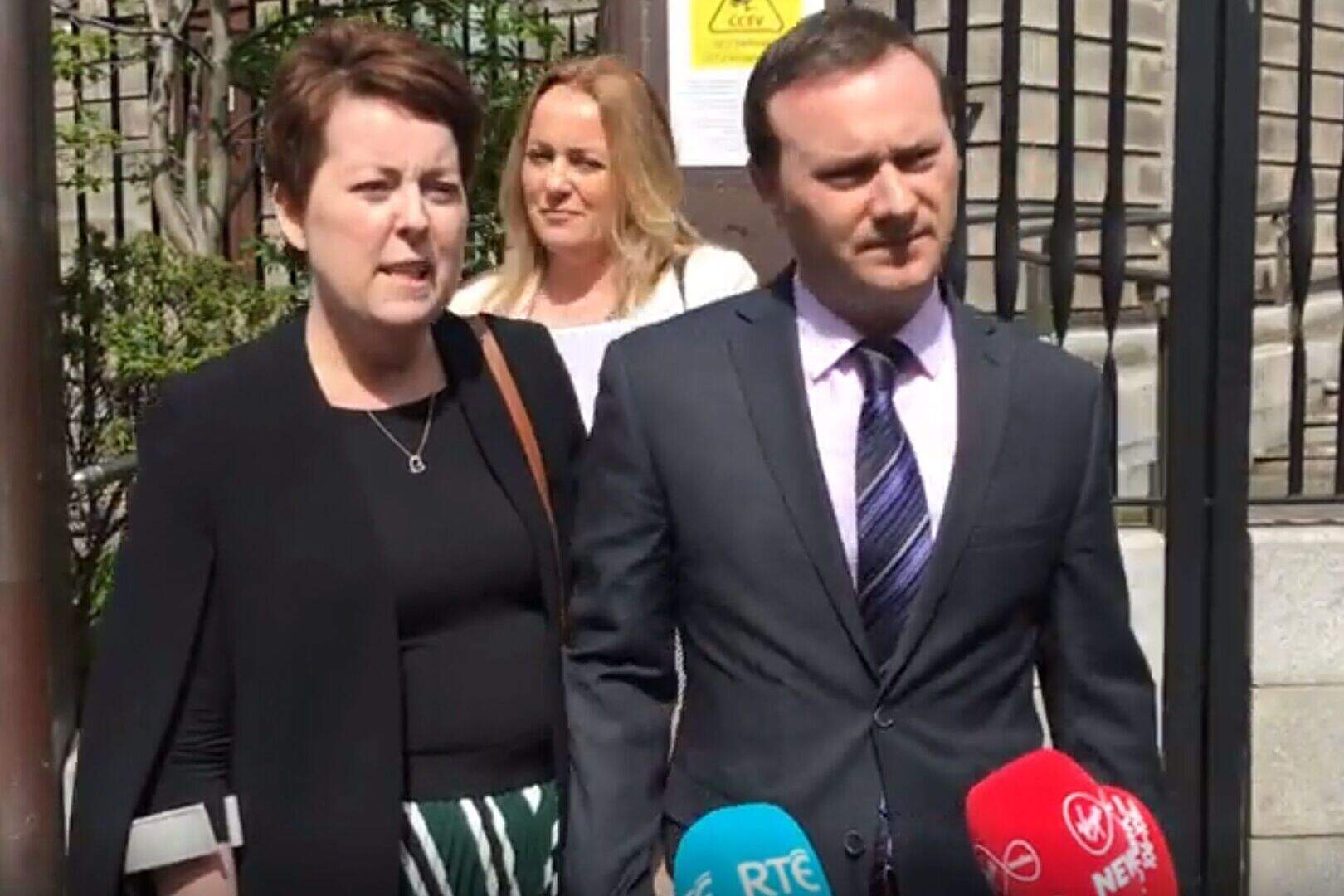 Terminally ill woman wins case over misreading of cervical smear test ...
