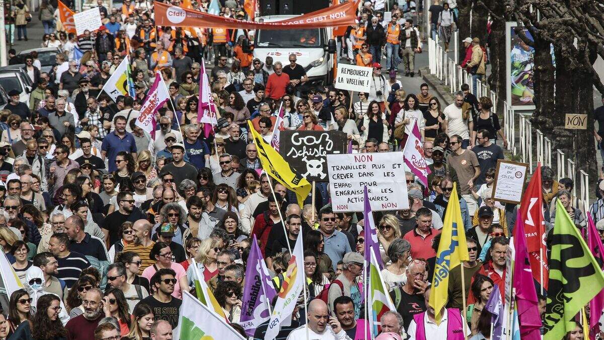 Anger at Macron mounts as French unions hold new protests | Belfast ...