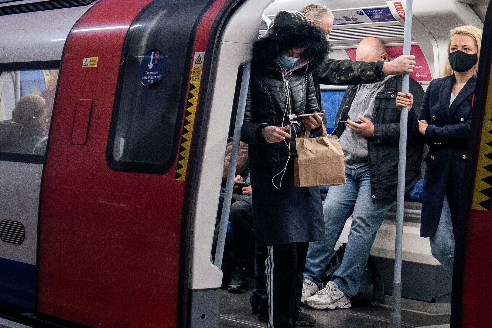 Train timetables reduced and Tube lines closed as ‘pinged’ staff self ...