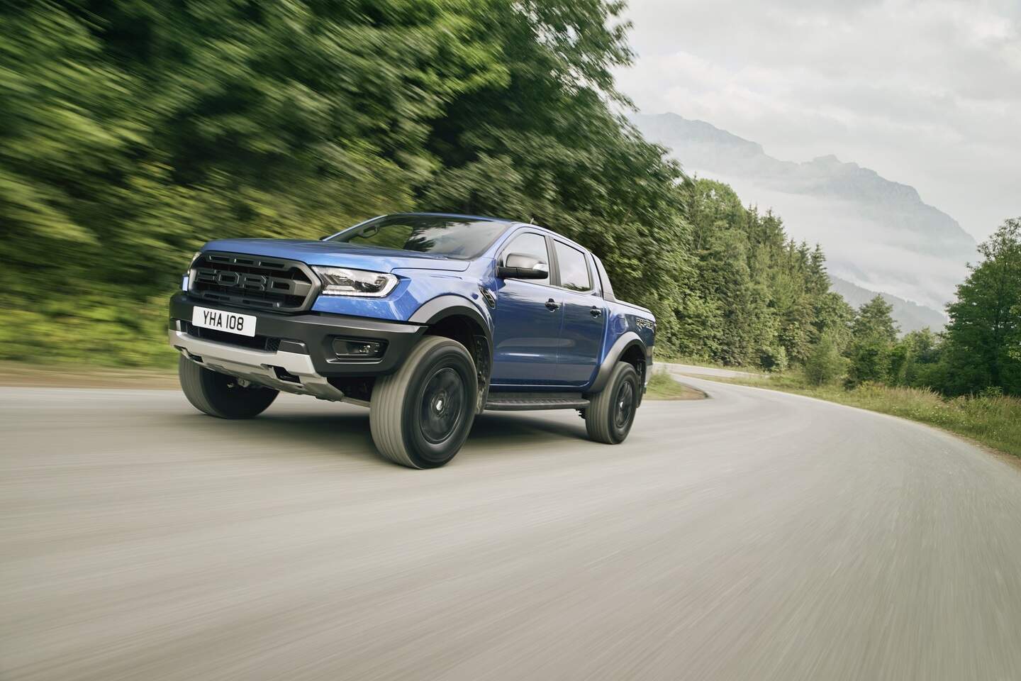 New ‘bad-ass’ Ford Ranger Raptor pick-up is coming to the UK and ...