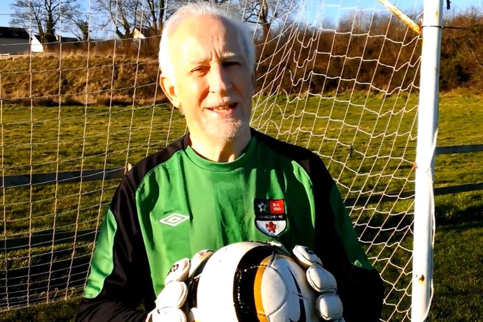 The gloves are back on as ex-Crusaders keeper Terry Nicholson returns ...