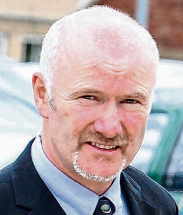 Jeffrey Donaldson may have held it together in witness box... but it ...