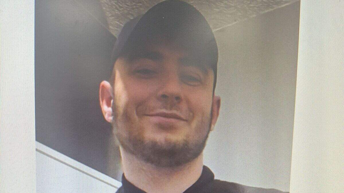 Stuart Simpson: Police ‘increasingly concerned’ for missing Belfast 28 ...