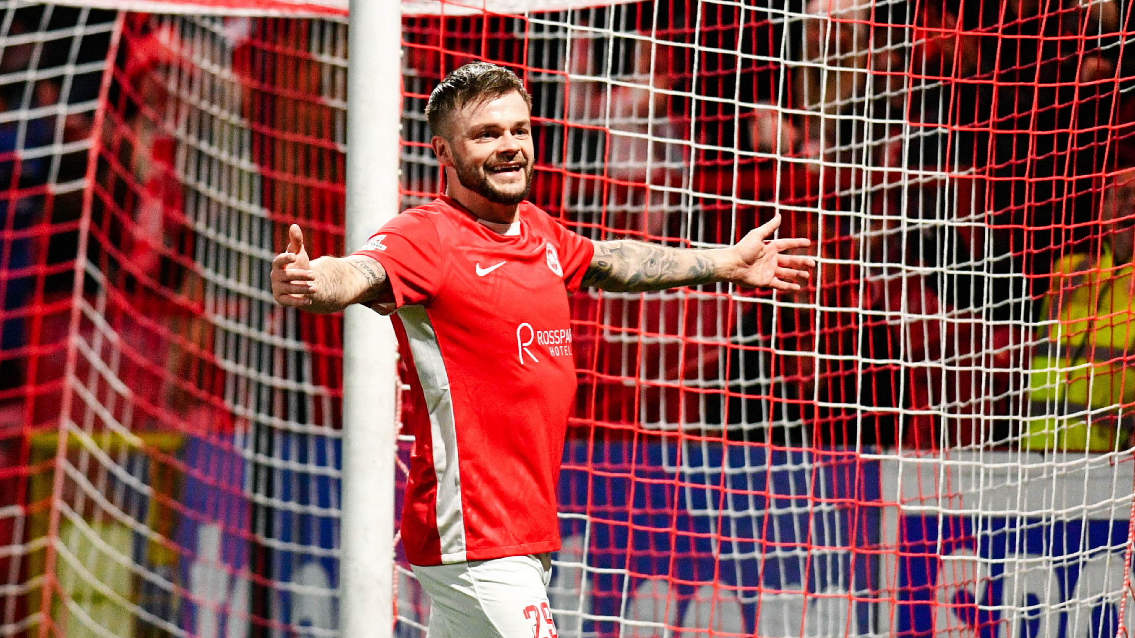 Ex-Larne striker Andy Ryan rejoins former club