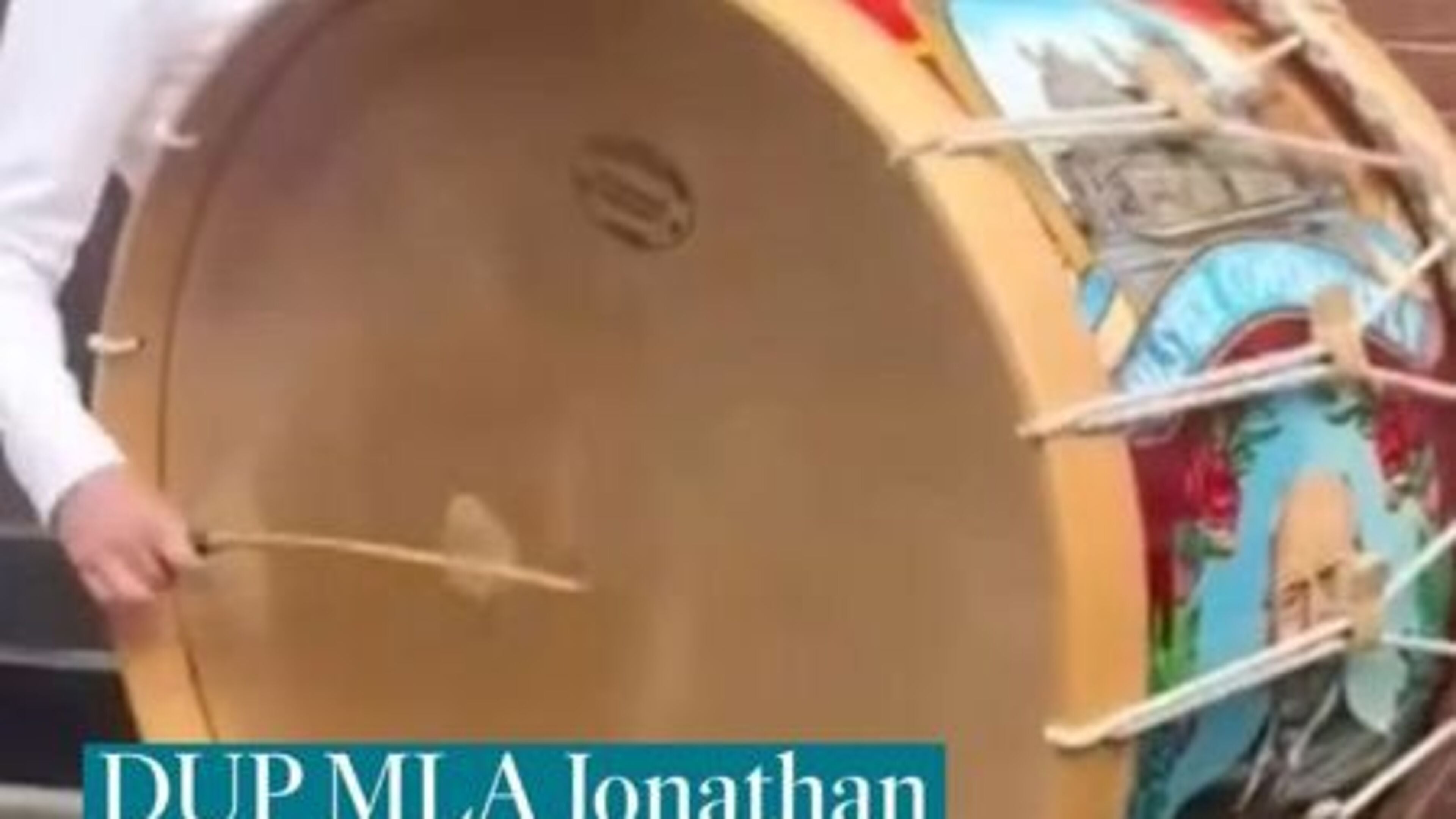 DUP MLA plays Lambeg Drum as Fleadh Cheoil na hÉireann celebrations continue