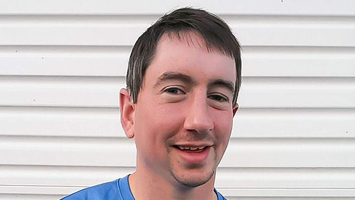 Sister's moving tribute to hero crash victim Ryan McCaul, who had ...