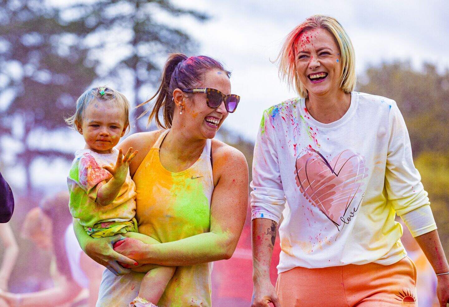 Féile an Phobail: ‘Fantastic’ fun day in west Belfast as families enjoy ...