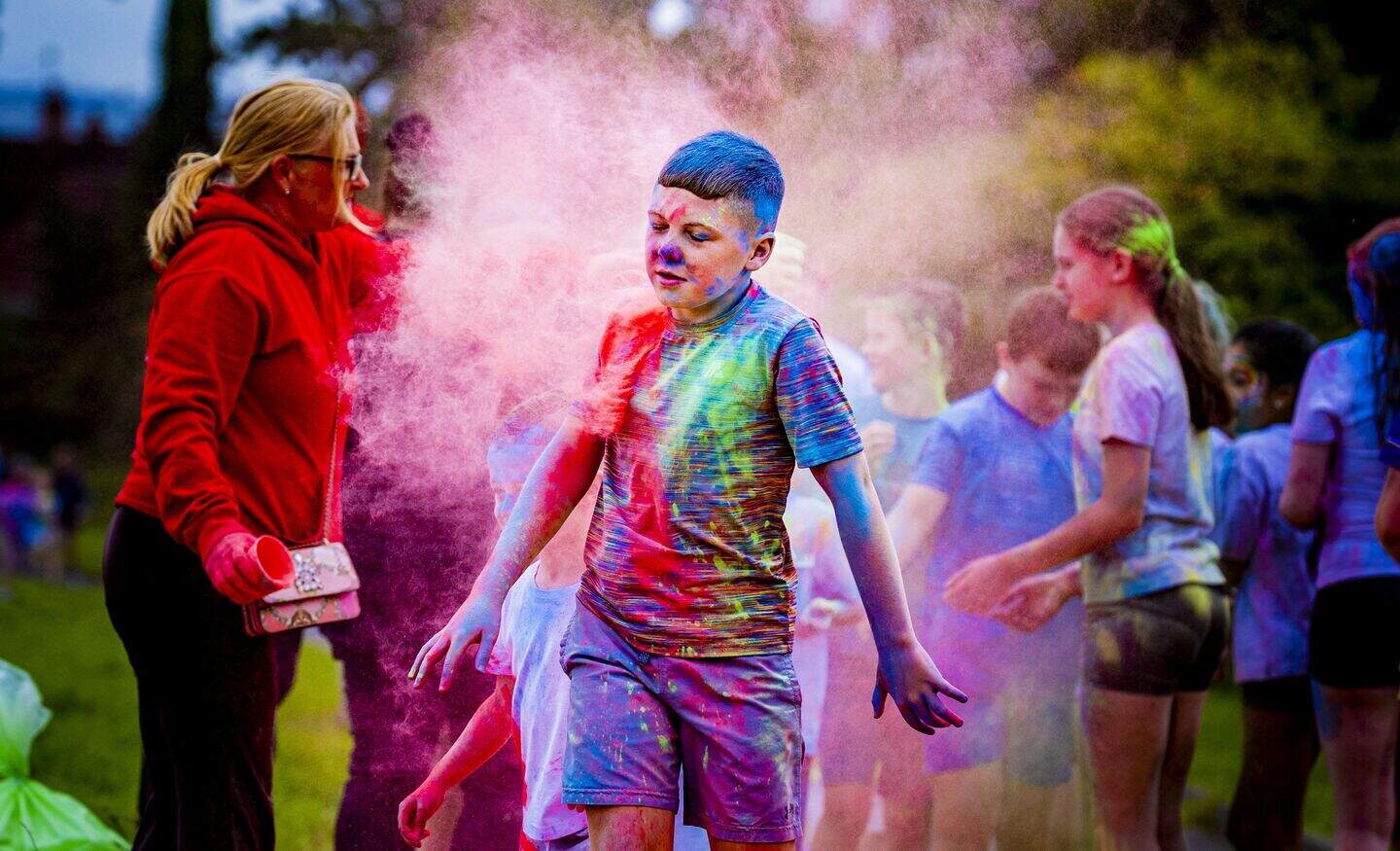 Féile an Phobail: ‘Fantastic’ fun day in west Belfast as families enjoy ...