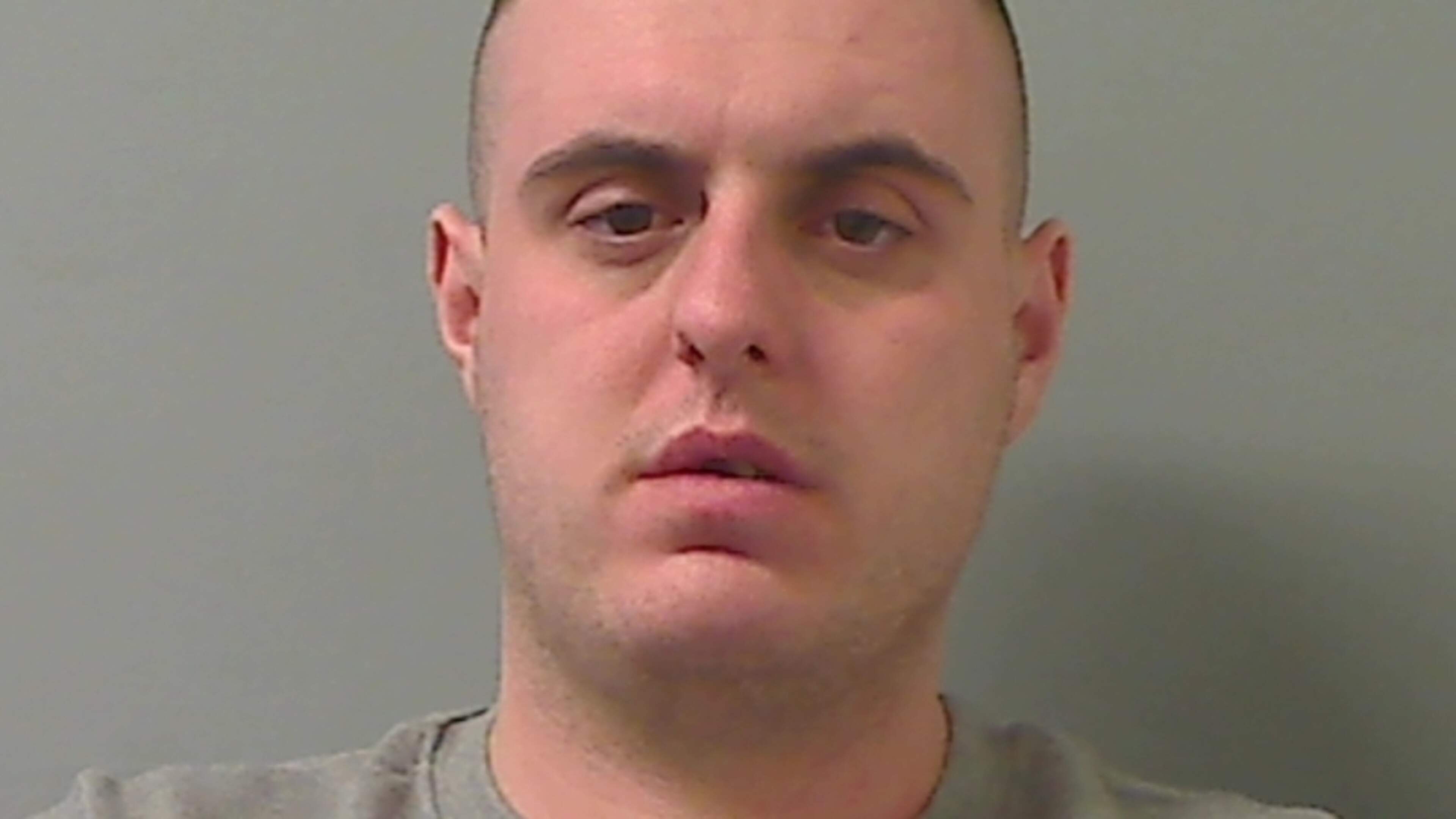 Escaped prisoner seeks return to Northern Ireland jail