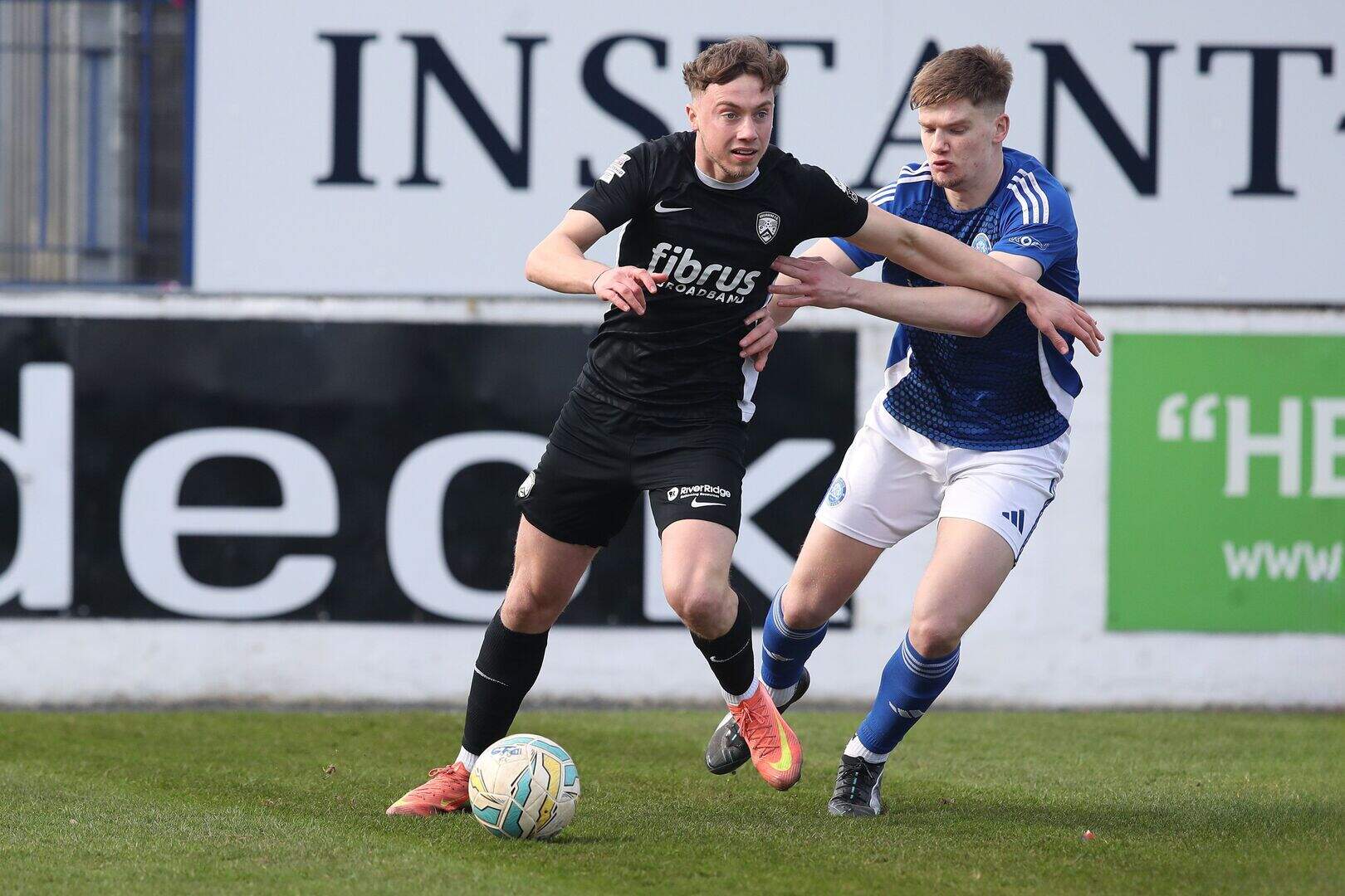Irish League: Glentoran's Harry Murphy set to make move to Glenavon ...