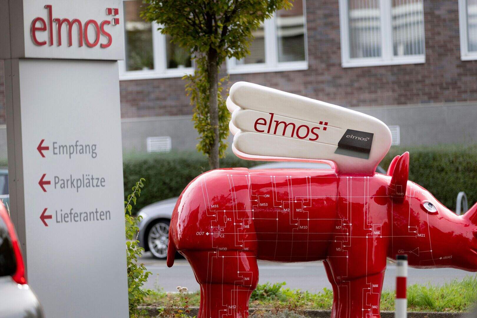 Germany blocks Chinese-owned firm’s microchip factory deal | Belfast ...