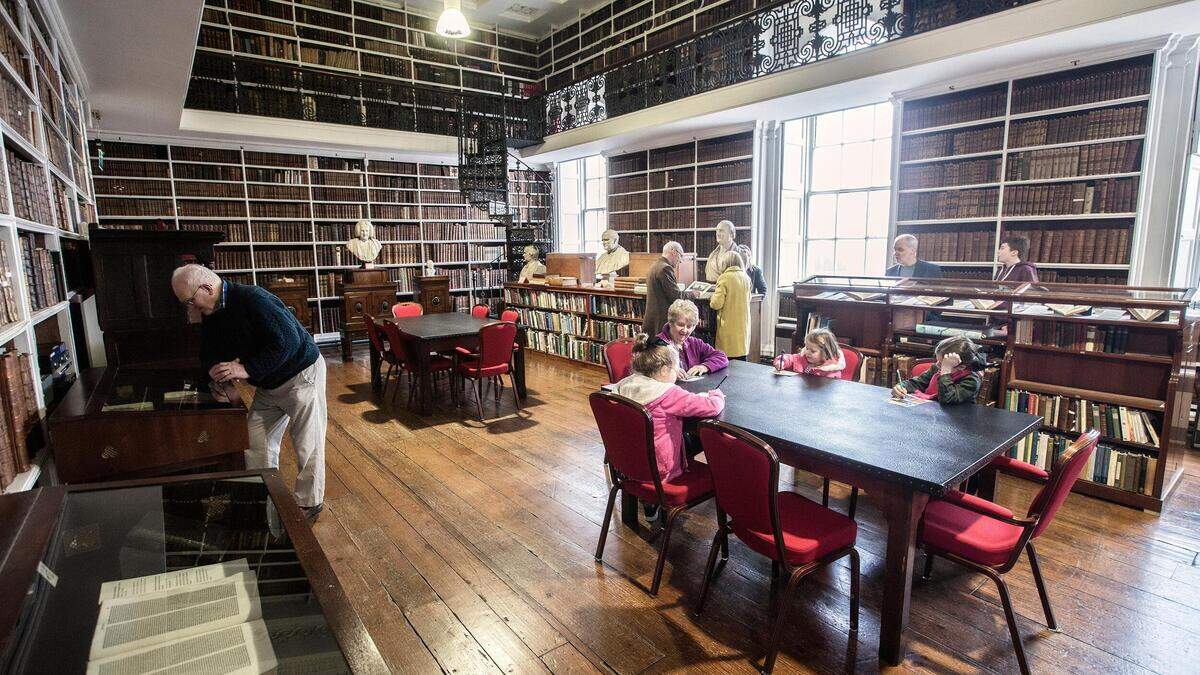 Northern Ireland’s oldest library turns the page on 250 years | Belfast ...