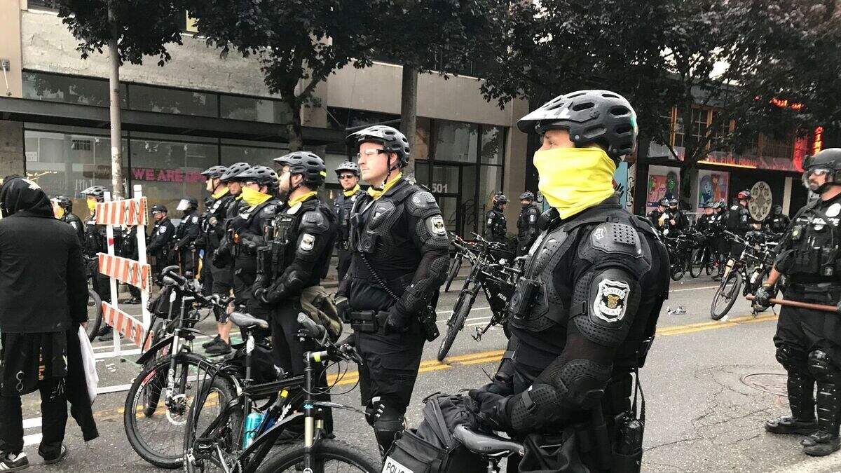 Seattle’s police move to take back control of protest zone | Belfast ...