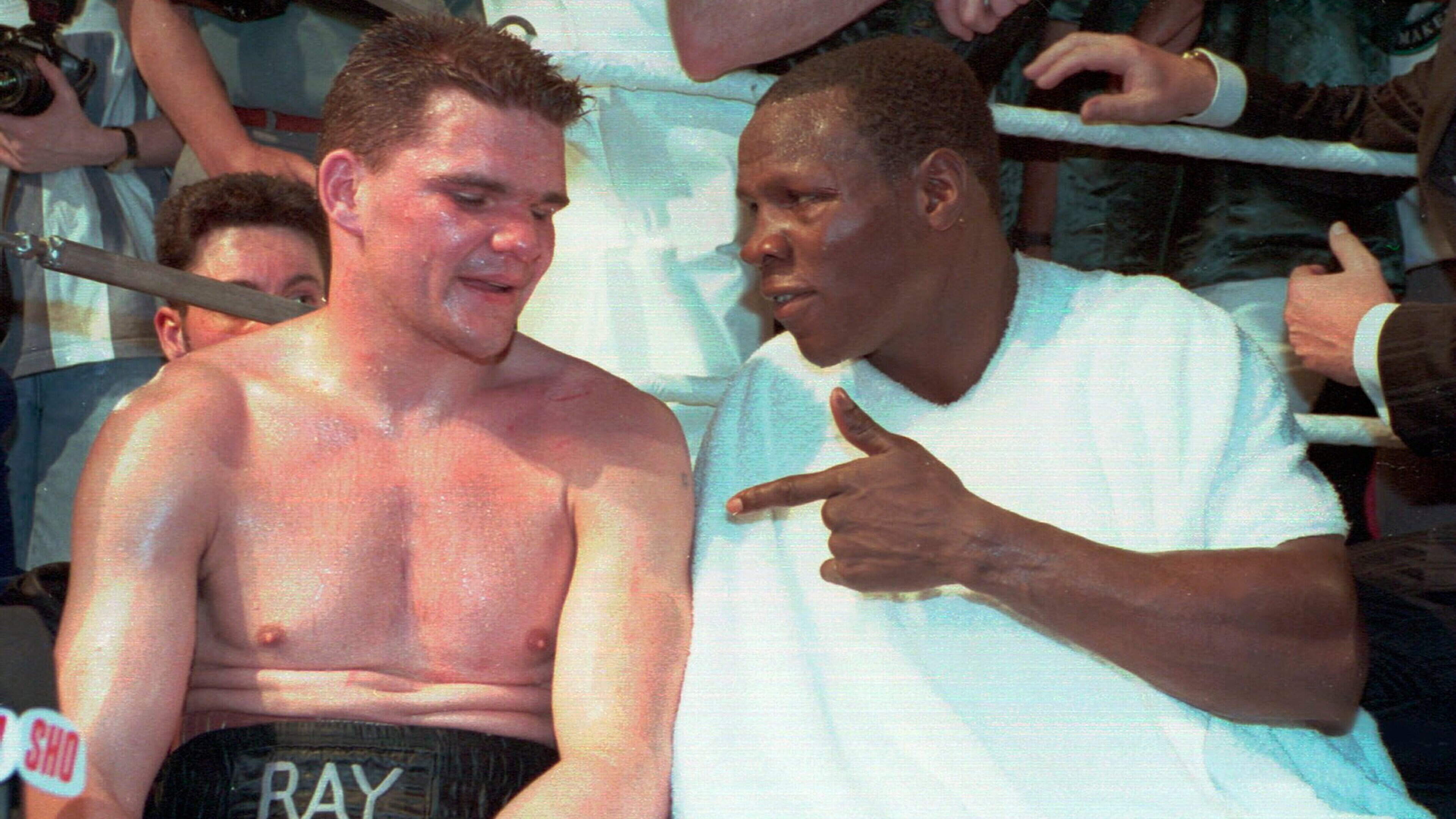 Carl Frampton pays tribute to Ray Close: ‘He was a great fighter and should be eternally respected’