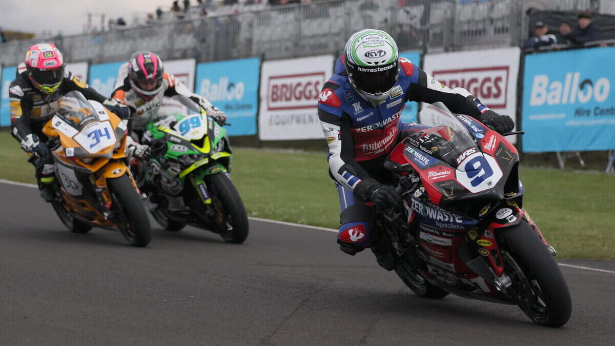 North West 200 - as it happened | Final qualifying session red flagged ...