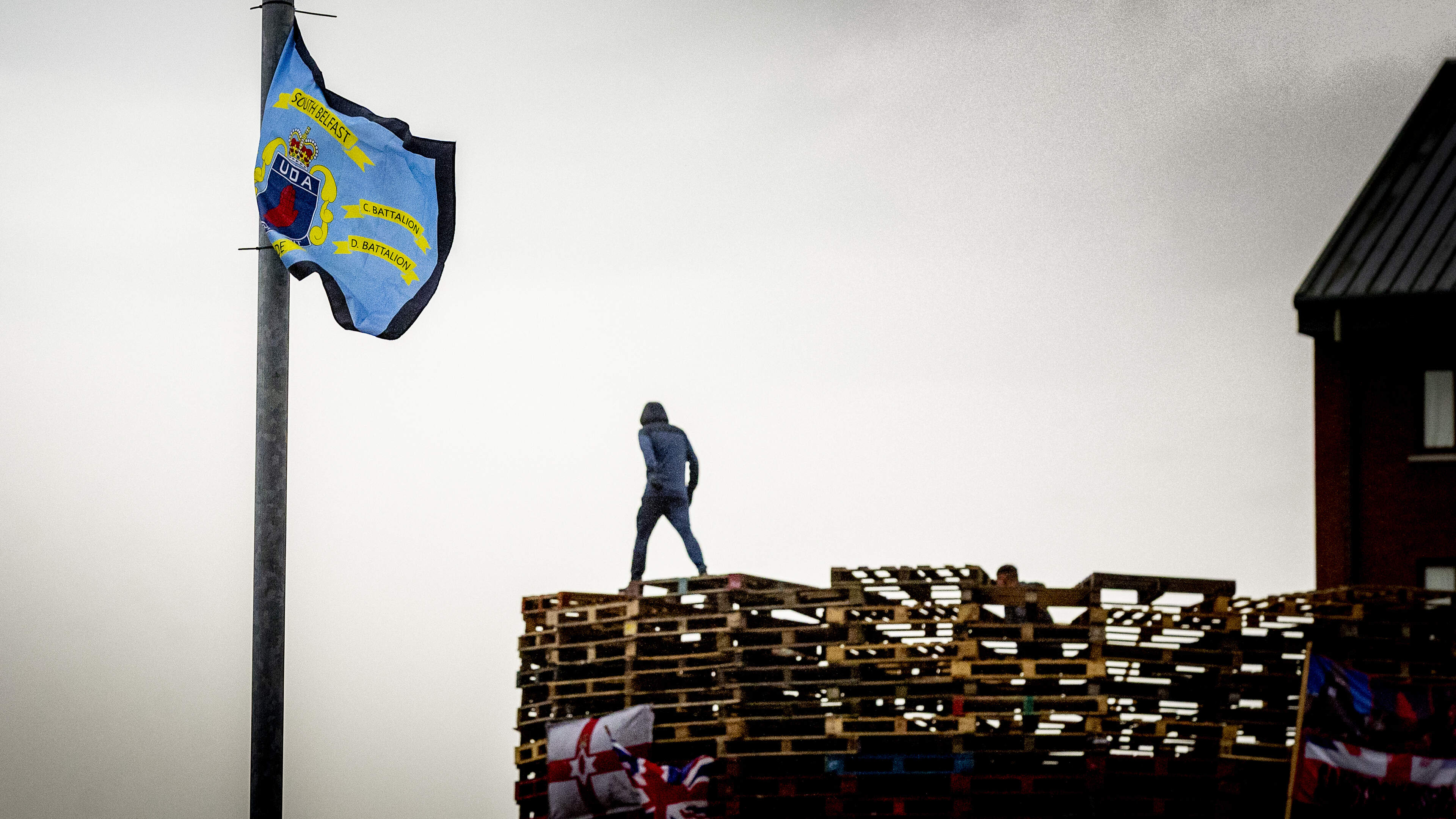Police urged to ditch guidelines as officers get power to tear down paramilitary flags