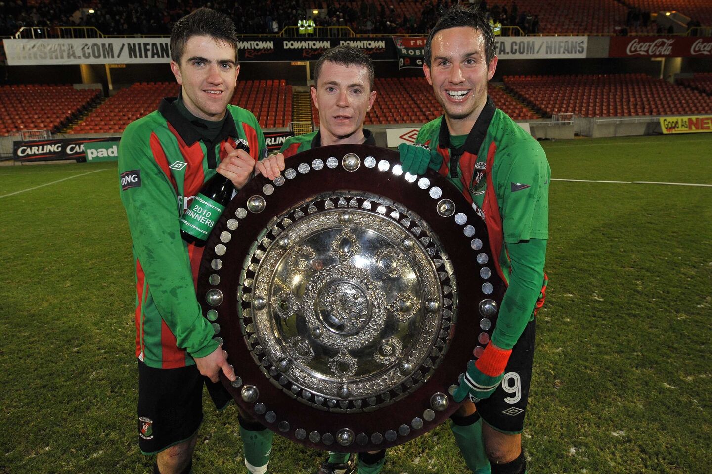 BetMcLean Cup: Linfield and Glentoran eye Big Two decider | Belfast ...
