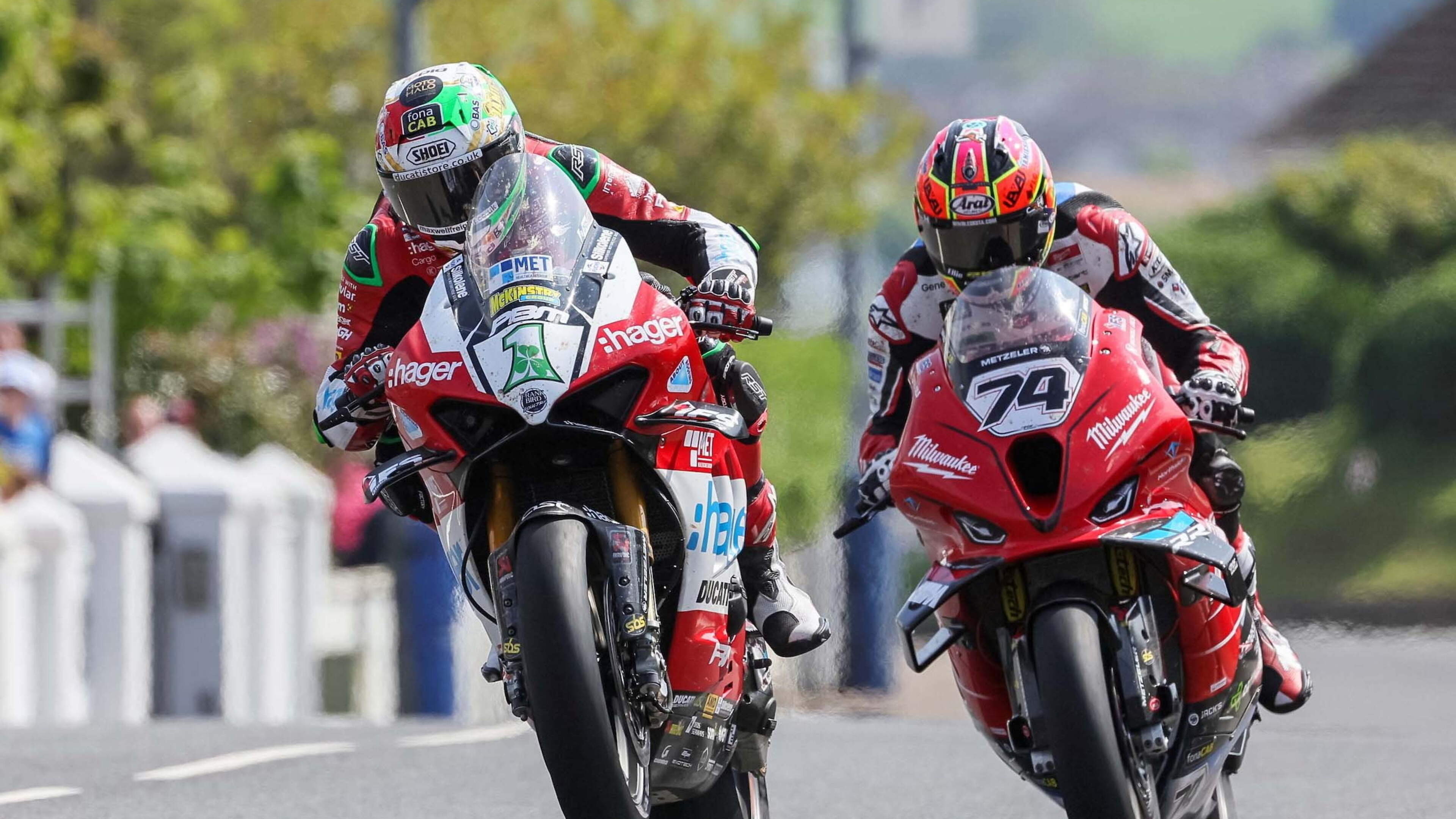 Glenn Irwin back at North West 200 to chase record 12th Superbike victory