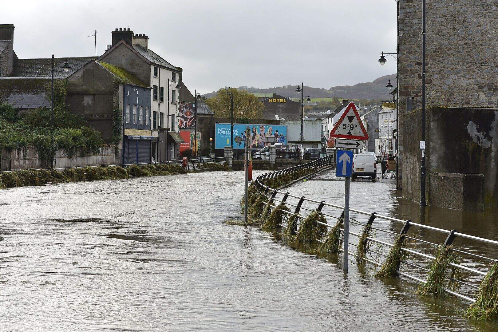 Met Office yellow weather warning for Monday as Storm Debi could bring ...