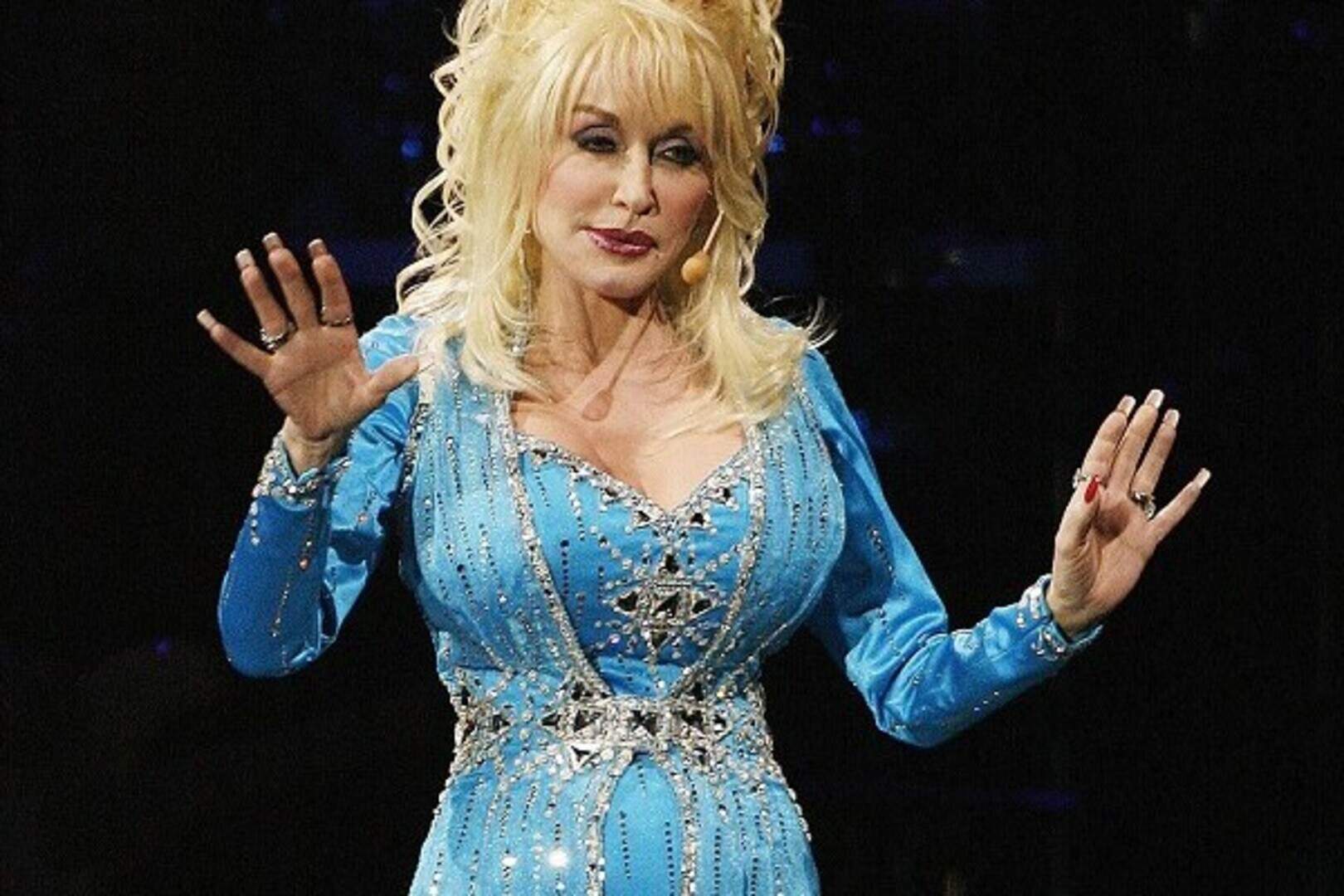 As Dolly Parton arrives in Belfast for a huge concert, how, well-rounded is  your knowledge of the undisputed Queen of Country? | Belfast Telegraph