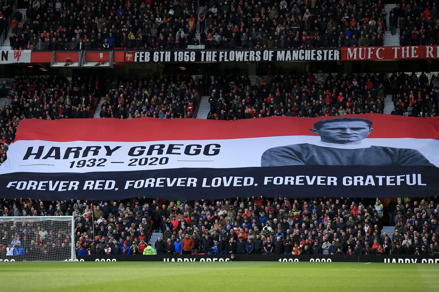 ‘Hero of Munich’ Harry Gregg’s football memorabilia could net £60,000 ...