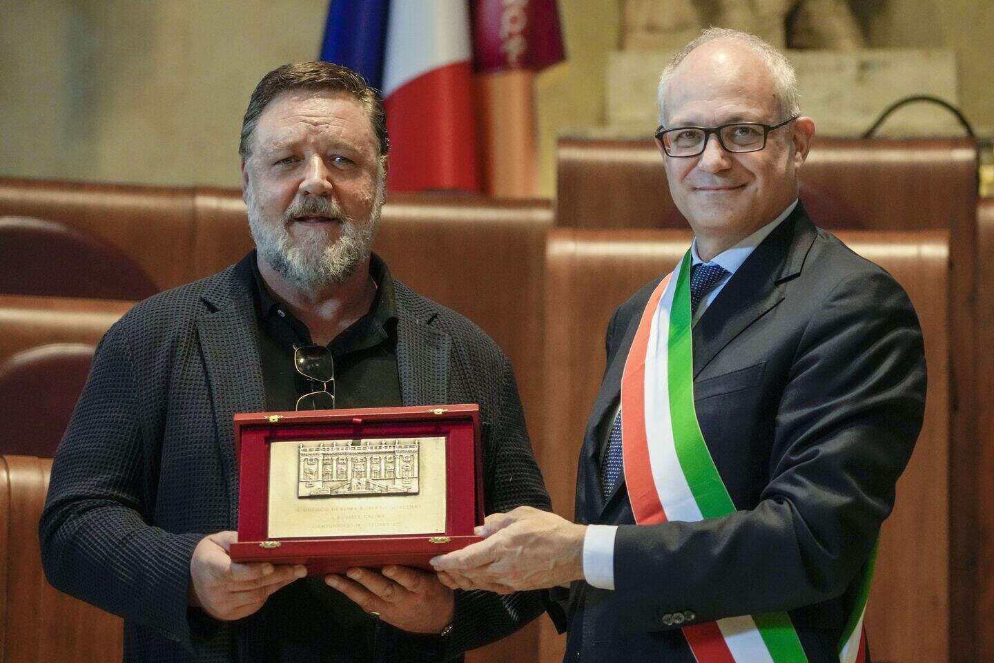 Gladiator star Russell Crowe named ‘ambassador of Rome in the world ...