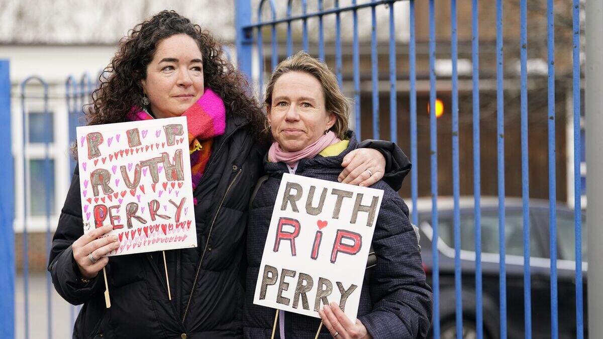 Inspection goes ahead at school where head planned to refuse entry to ...