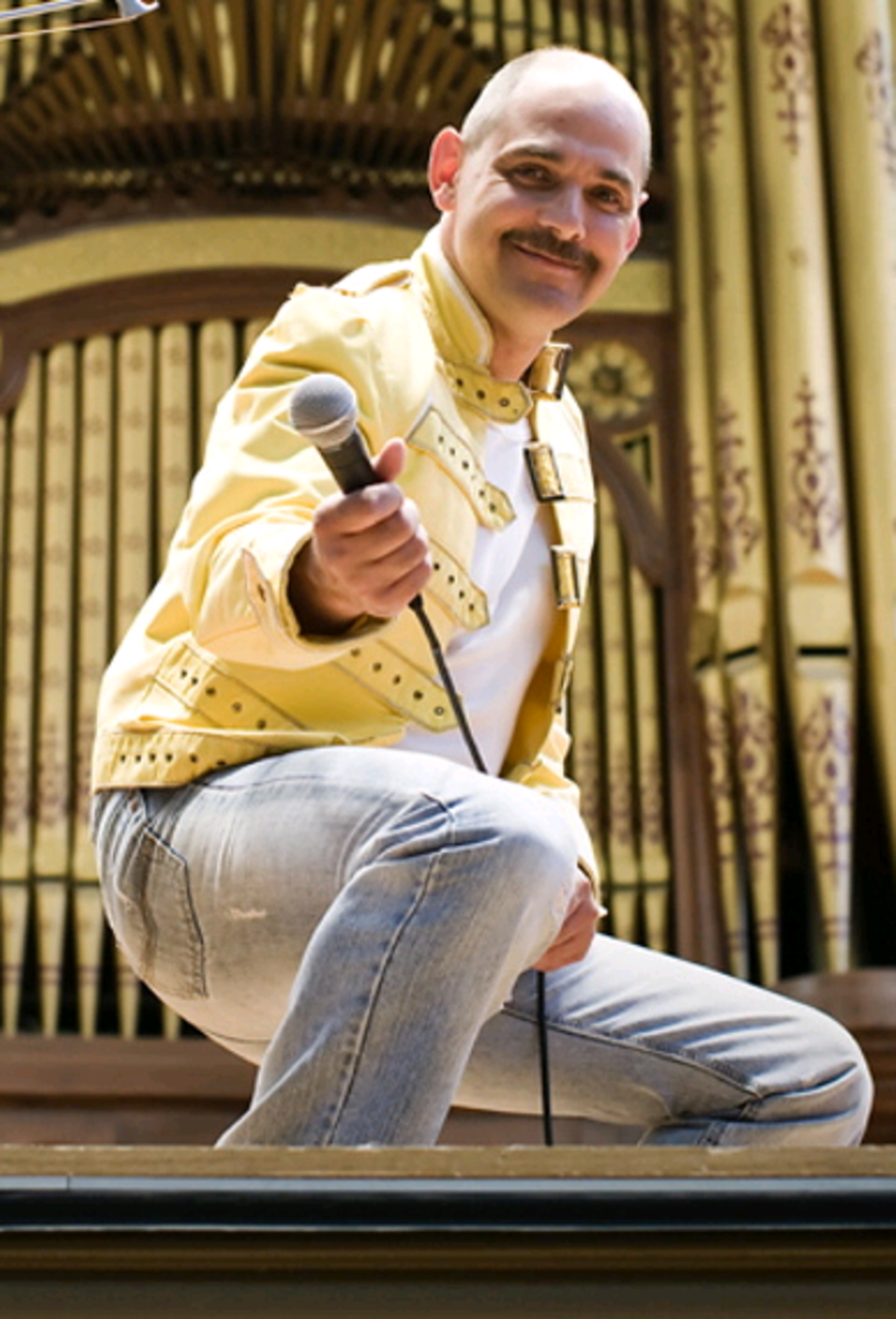Flash Harry Queen tribute singer recovering following heart attack day ...