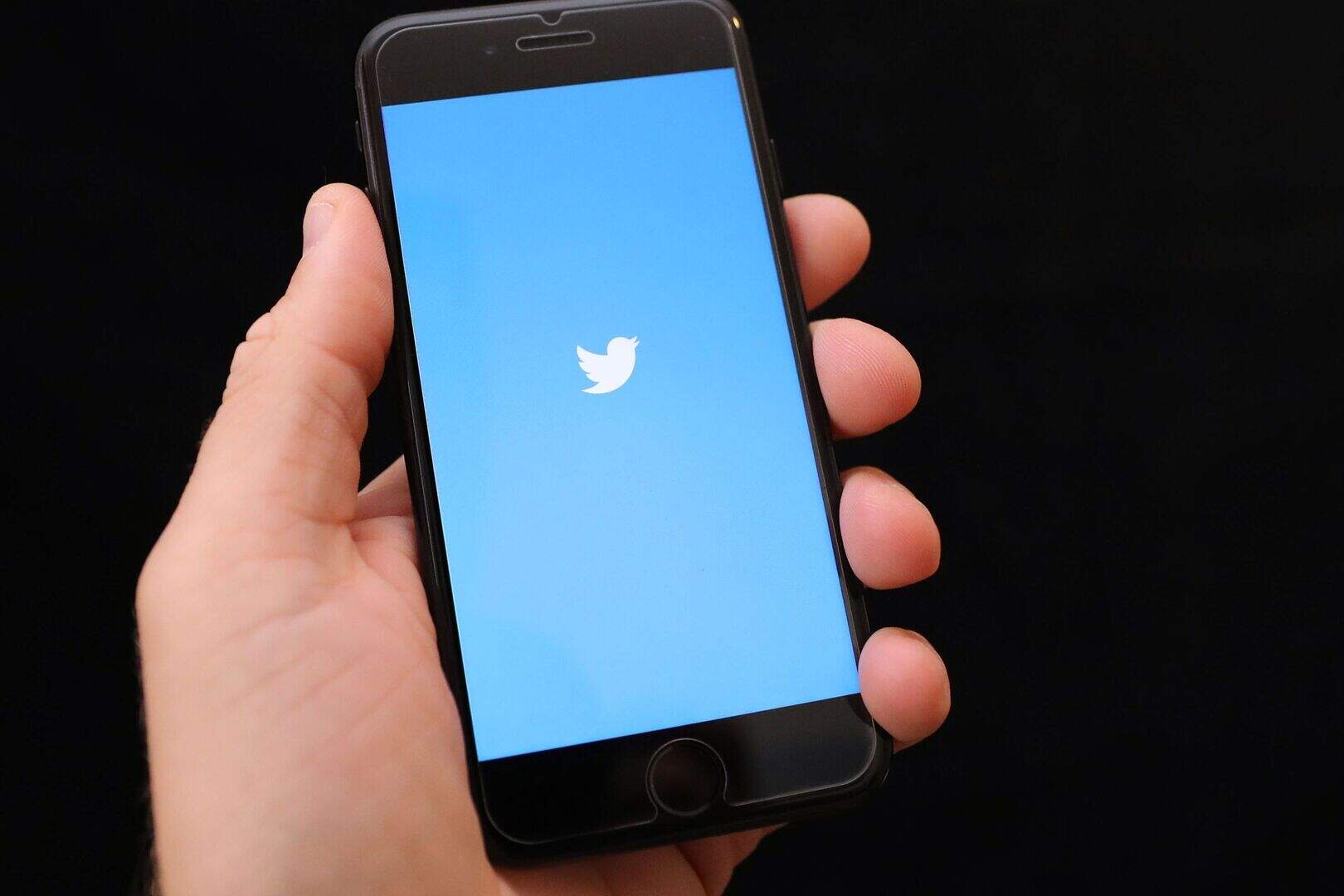 New Twitter prompt to offer support to online scam victims | Belfast ...