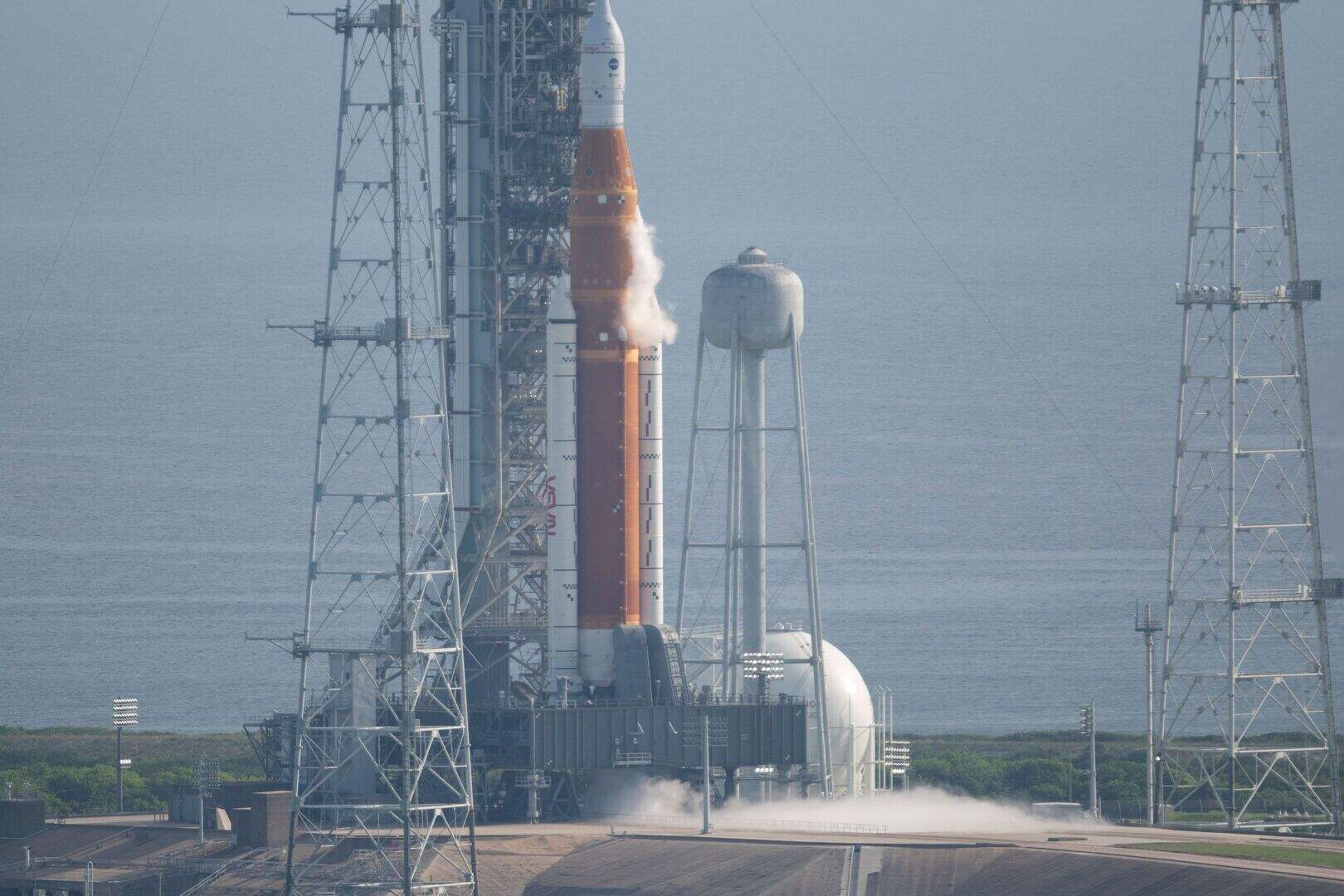 Fuel leak halts Nasa’s second attempt to launch moon rocket | Belfast ...