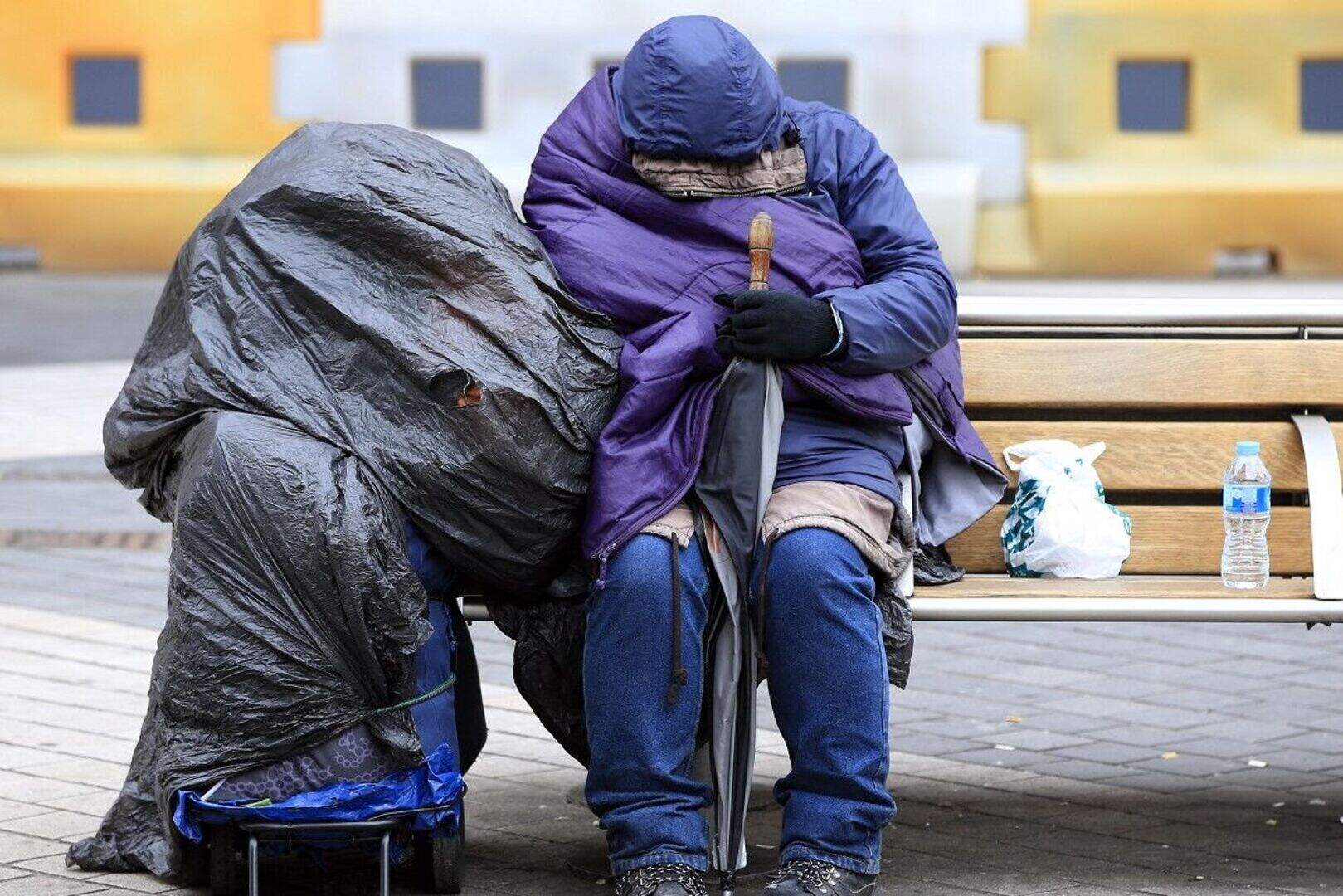 Labour attack on Cameron over 'soaring levels of homelessness ...