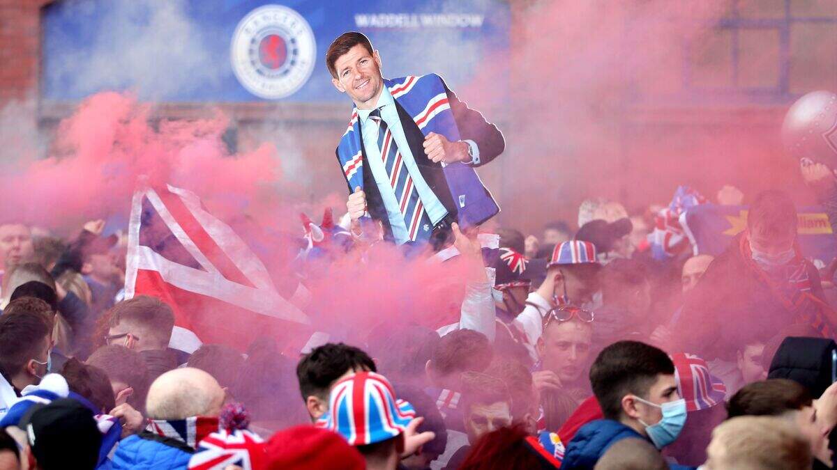 Rangers fans salute ‘God-like’ Steven Gerrard as glory days return to ...