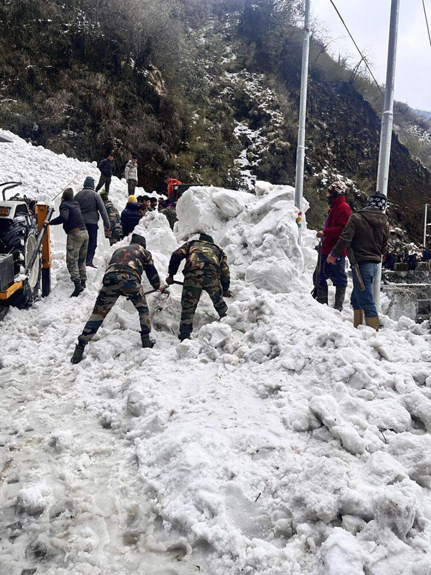 Seven tourists killed in Himalayan avalanche | Belfast Telegraph