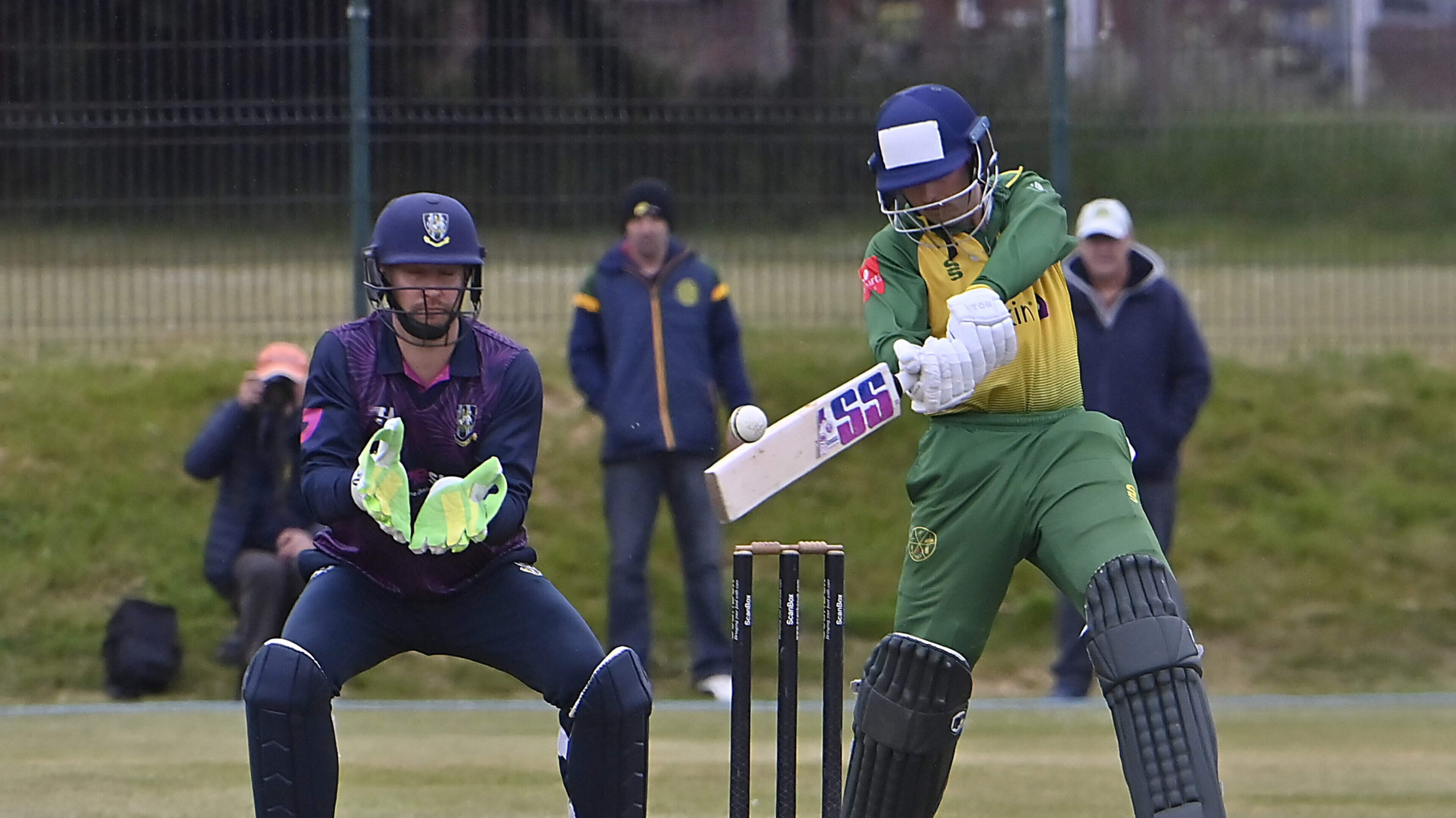 Muckamore lay down a marker with a statement win to end Waringstown’s unbeaten start to season