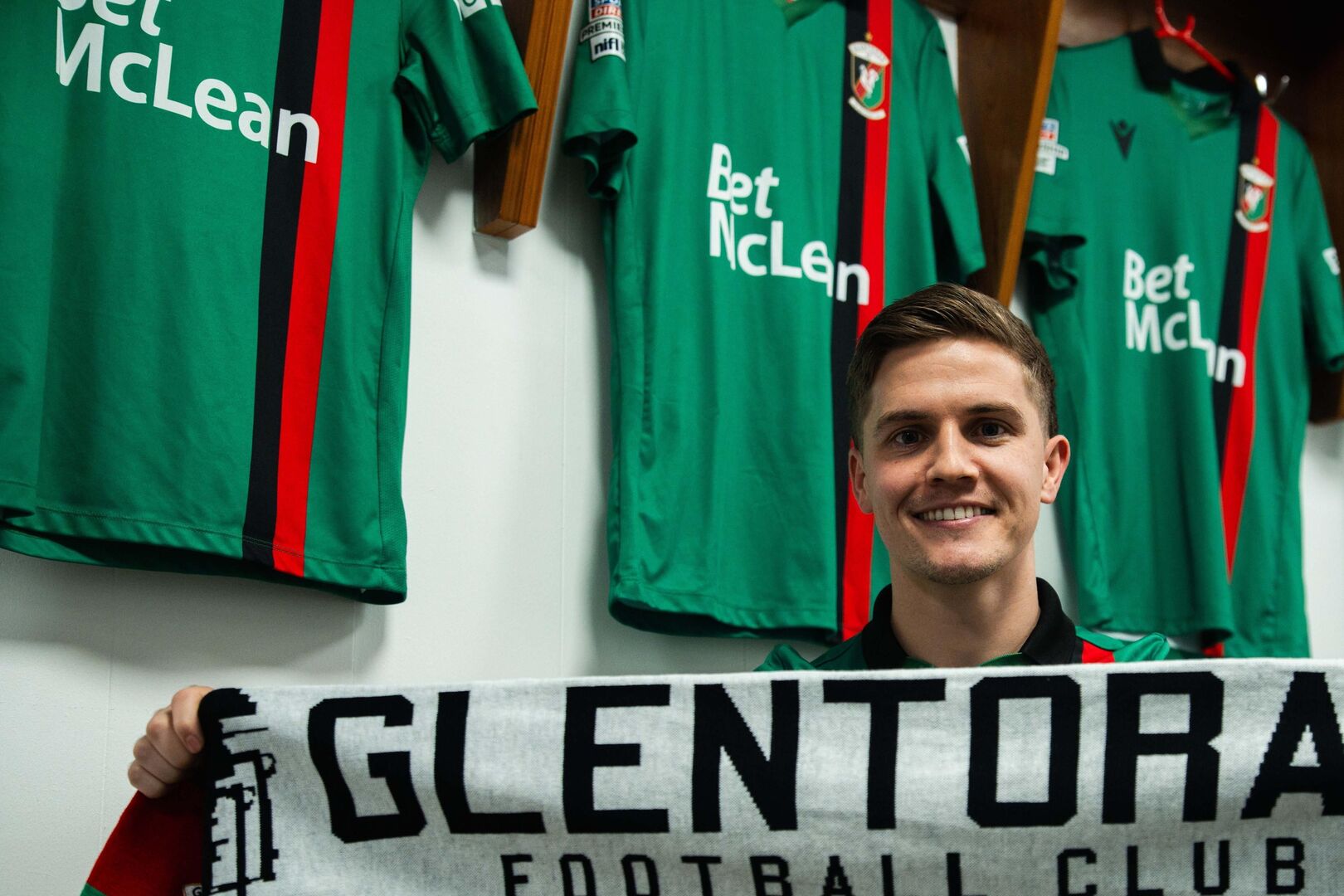 Glentoran win battle to sign former Derry City and Glenavon star: ‘I ...