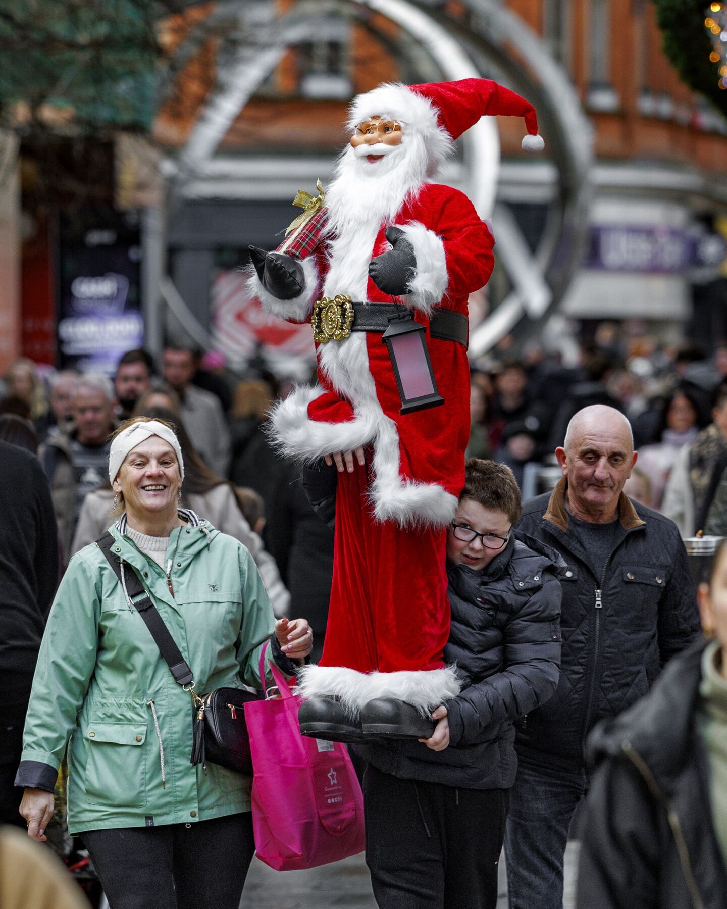 In pictures: Belfast shoppers spend big on busiest day of the year ...