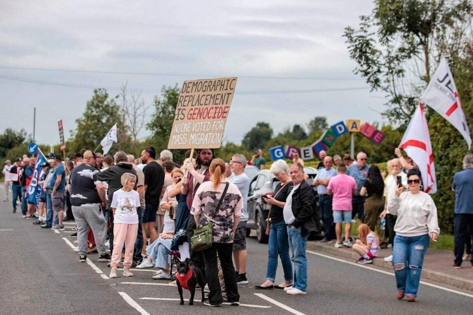 Immigration: Number of asylum seekers in NI hotels drops again, new ...
