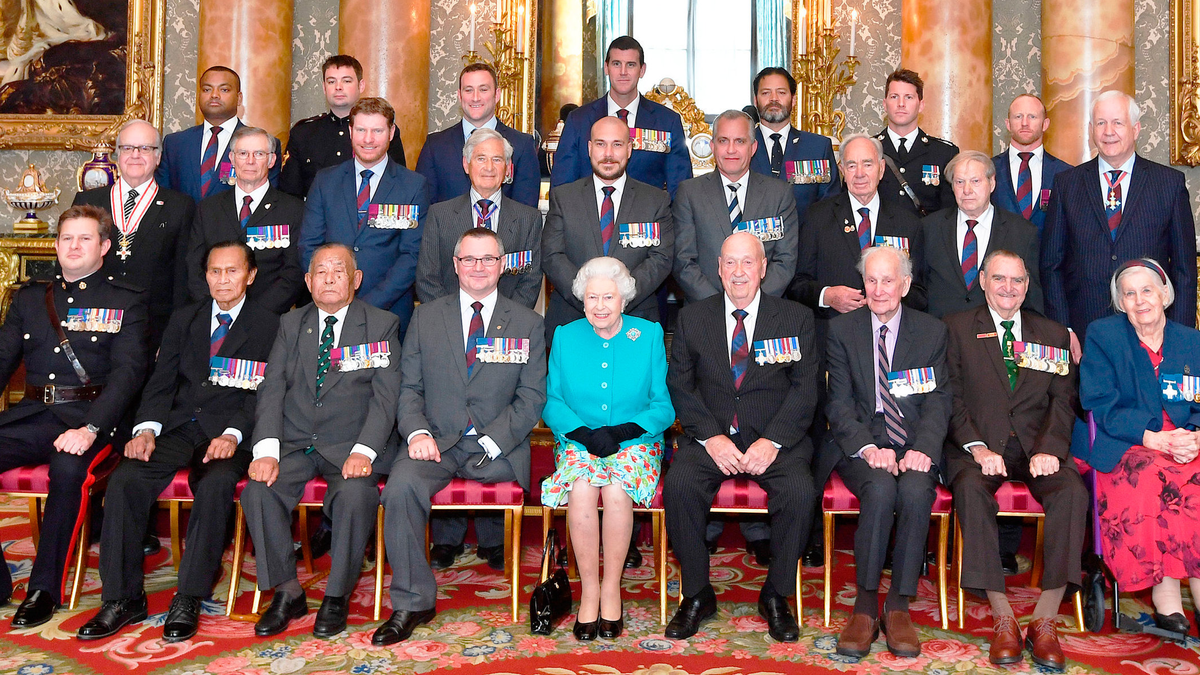 RUC among recipients of bravery honours remembered at service | Belfast ...