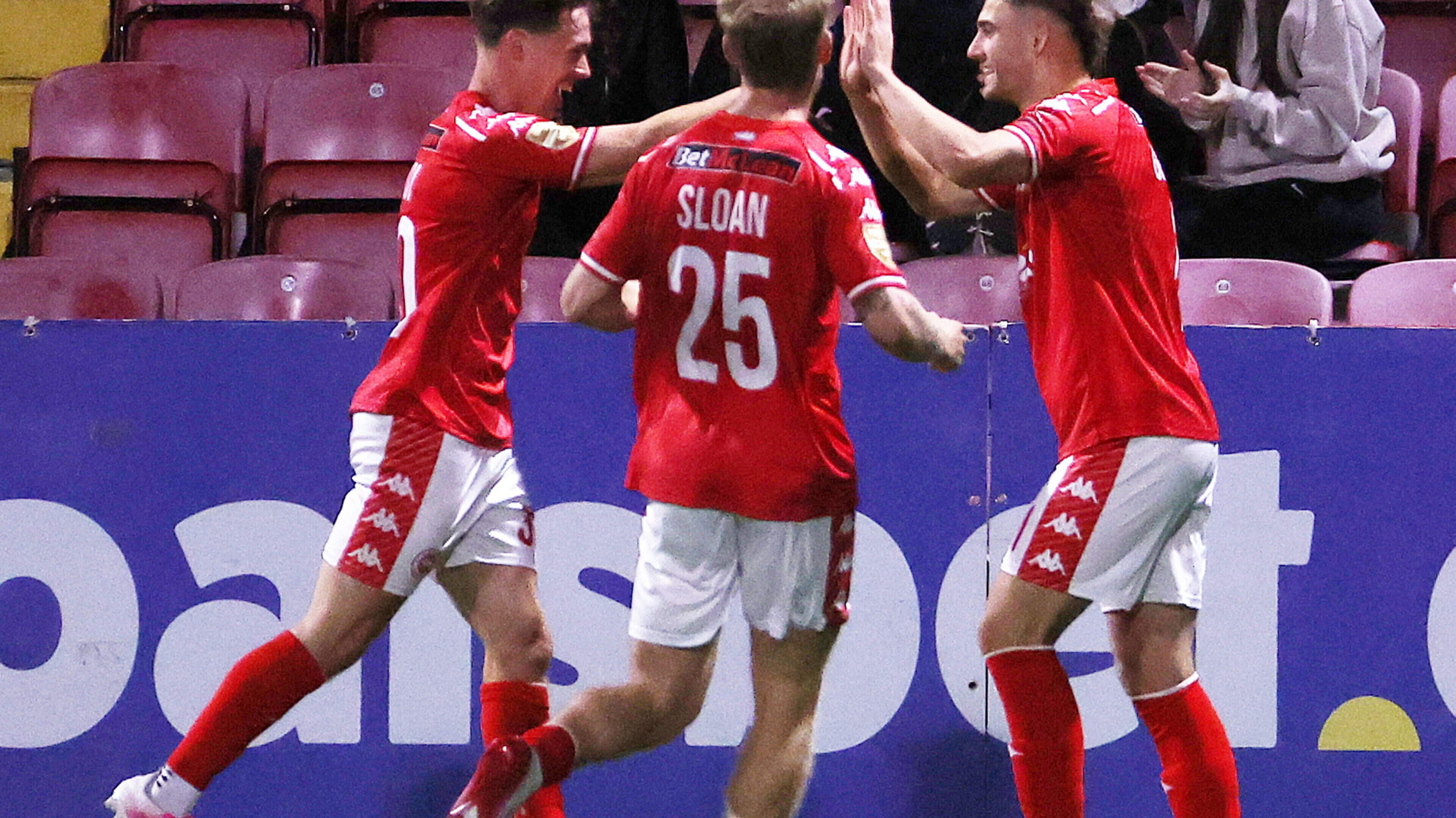 As it happened | Larne spoil Conor McMenamin’s Glentoran return as second half double secures win