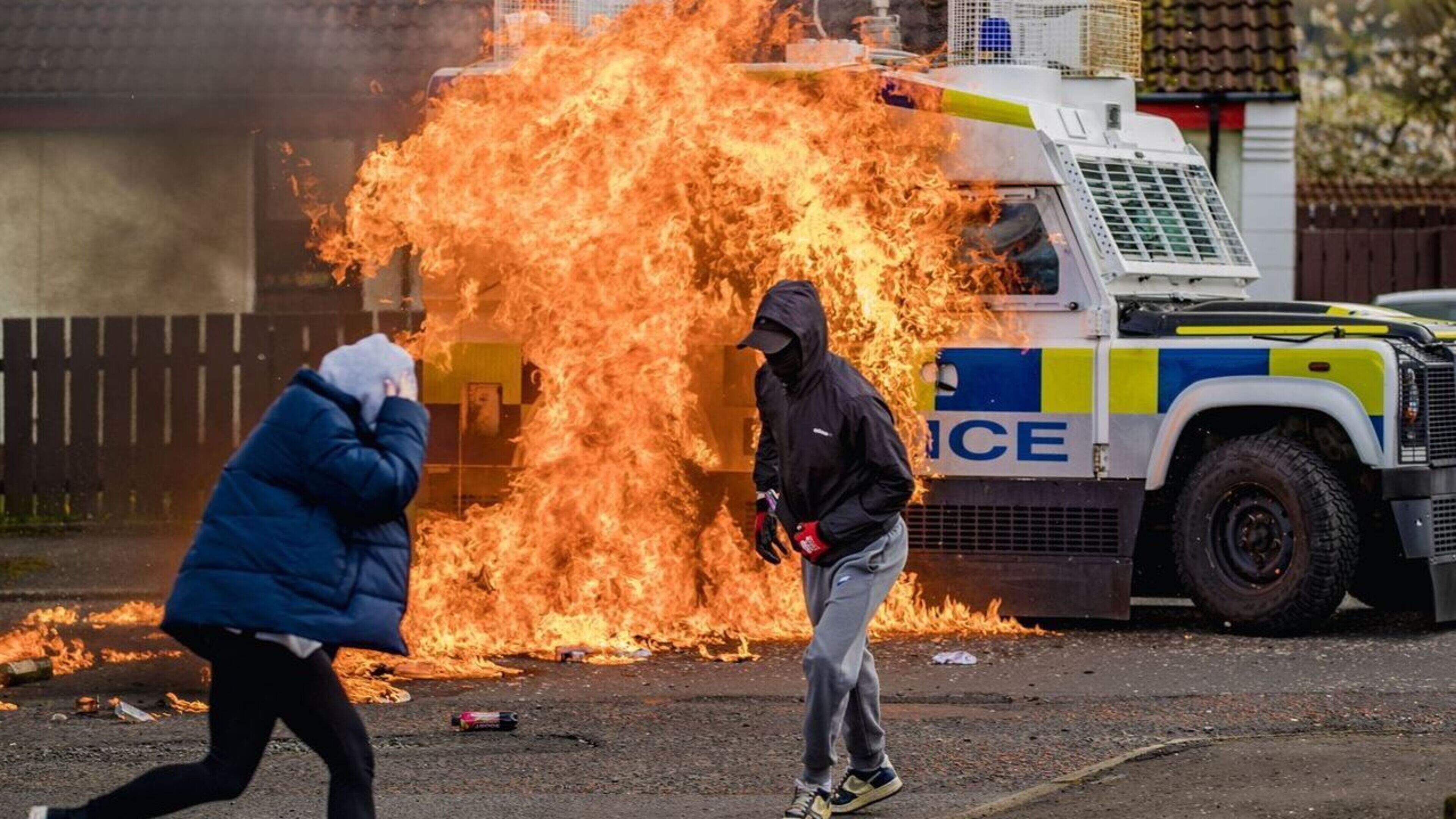 Tensions mount in Derry ahead of dissident republican Easter parade
