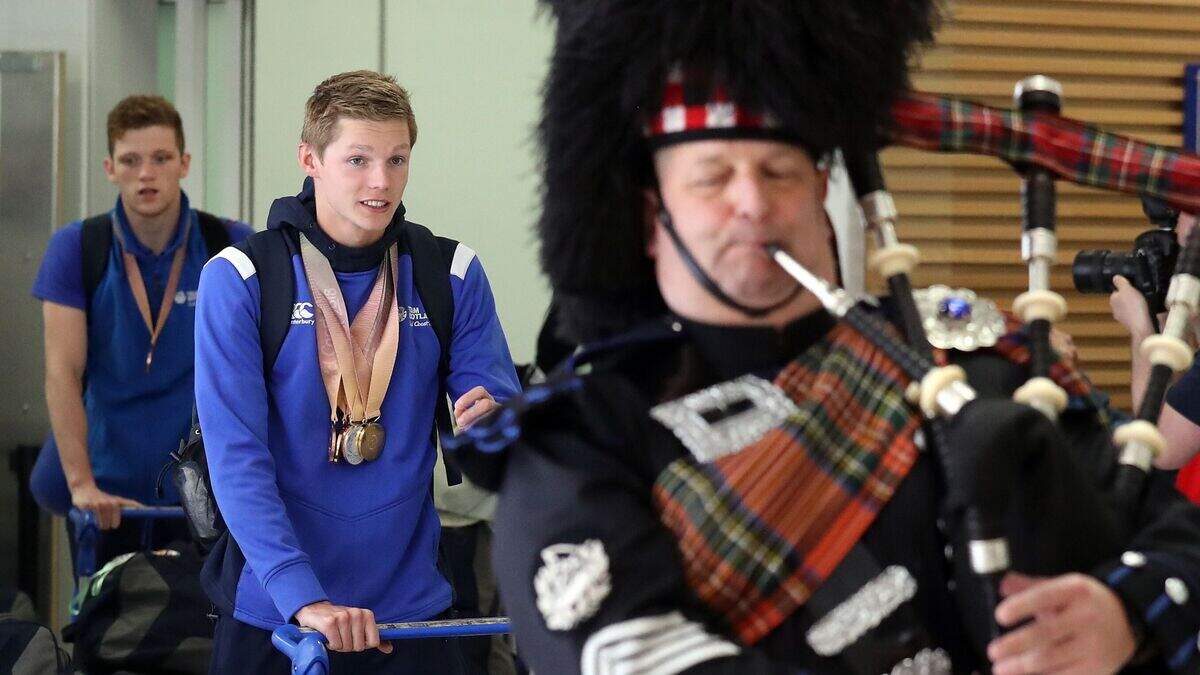 Commonwealth Games athletes celebrate success on return to Scotland ...