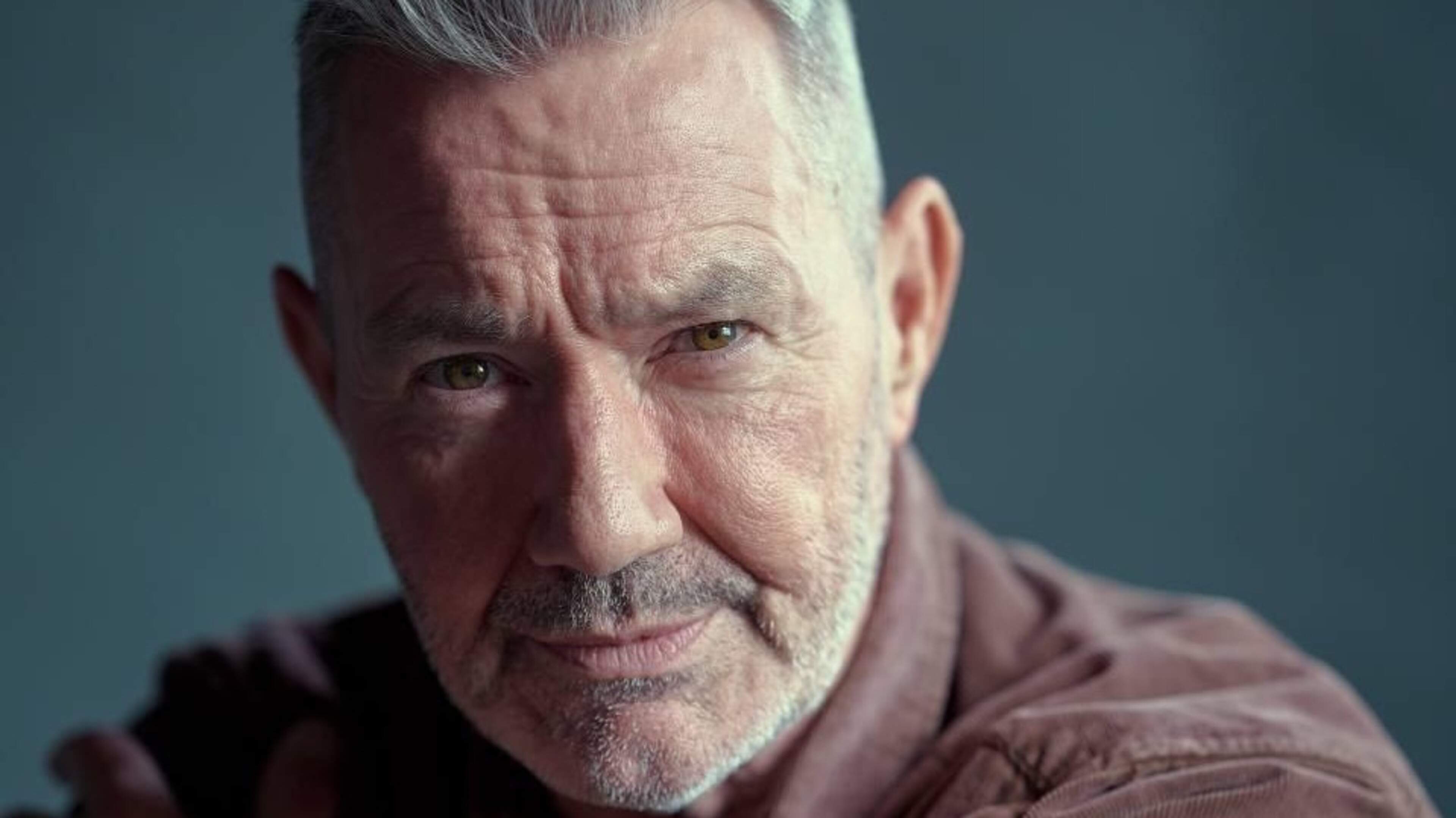Start spreadin’ the news: West Belfast actor in dreamland as he lands West End role as Frank Sinatra’s Sicilian dad