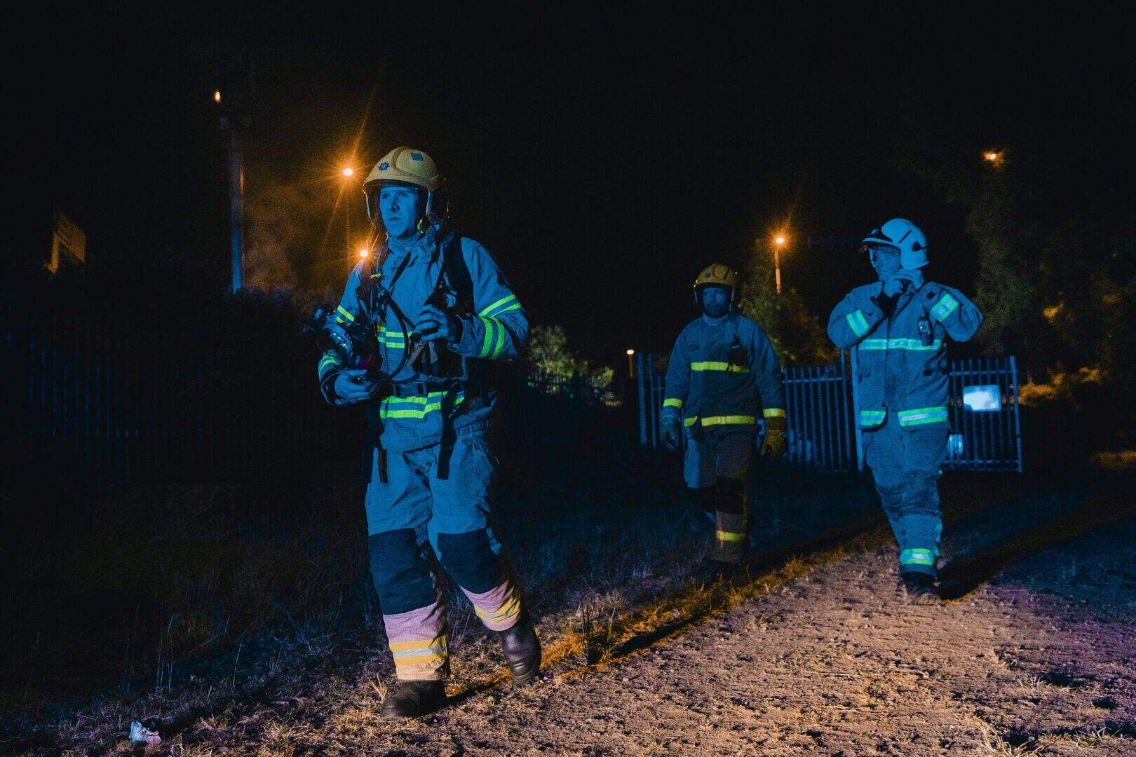 Distillery Street: Firefighters tackle blaze at 5G mobile mast in west ...
