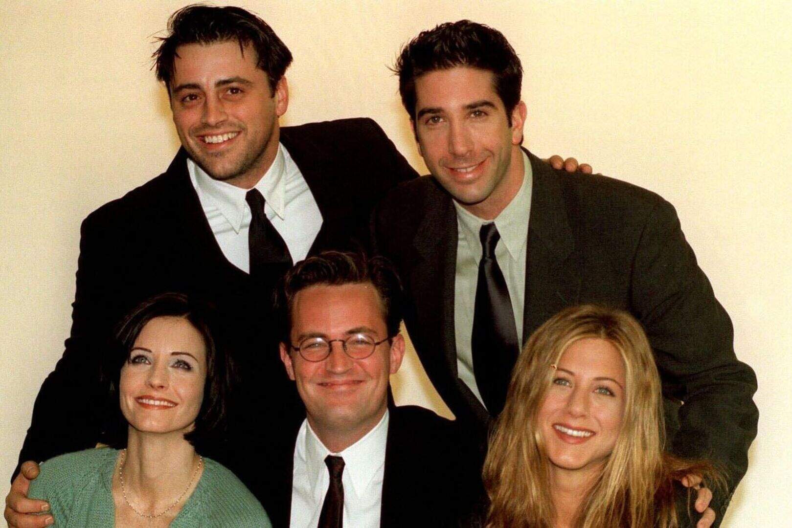 The Friends theme has been given an 8-bit makeover and it’s nostalgic ...