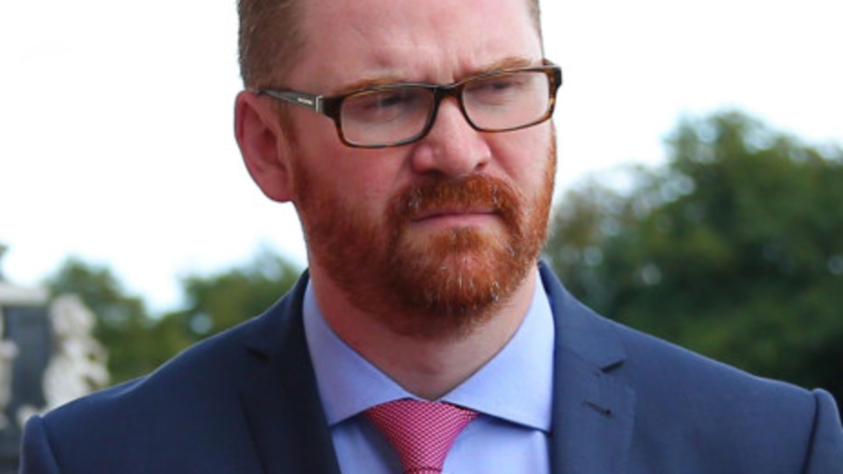 Pressure on Simon Hamilton to resume post and deal with health crisis ...