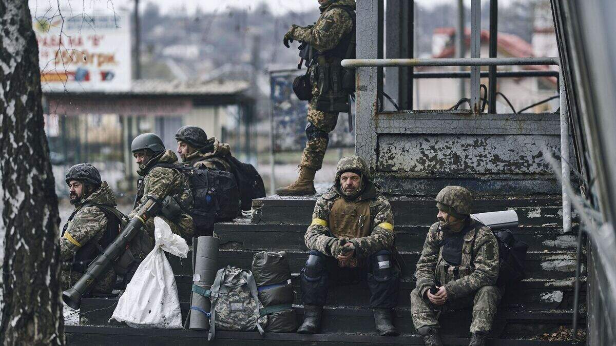 Putin’s troops ordered to advance in ‘most sectors’ on Ukrainian front ...